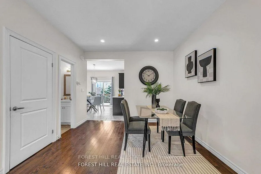 Photo 6 of Unit 134, 3320 Meadowgate Boulevard, London, South U — HOMEH