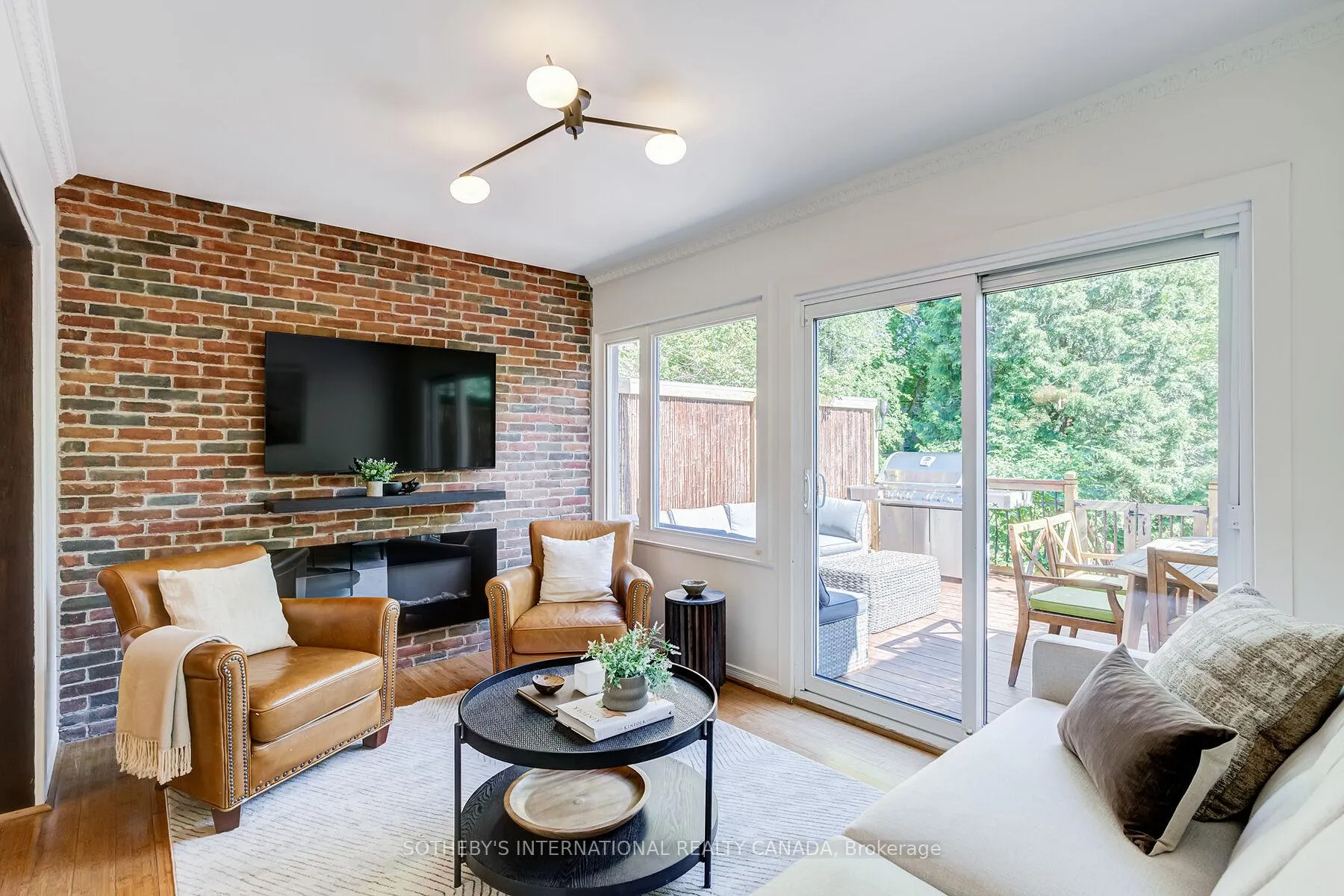 Photo 13 of 361 Hillsdale Avenue E, Toronto, Mount Pleasant East — HOMEH