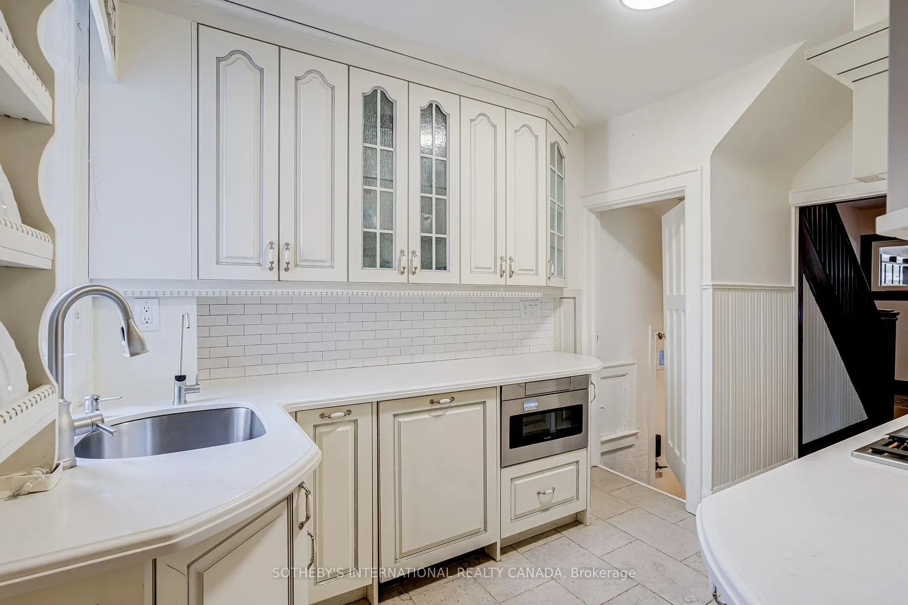 Photo 16 of 361 Hillsdale Avenue E, Toronto, Mount Pleasant East — HOMEH