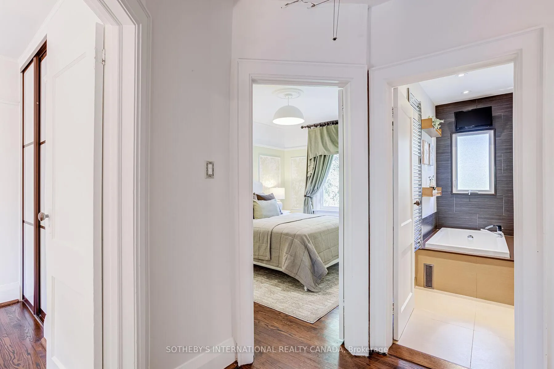 Photo 22 of 361 Hillsdale Avenue E, Toronto, Mount Pleasant East — HOMEH