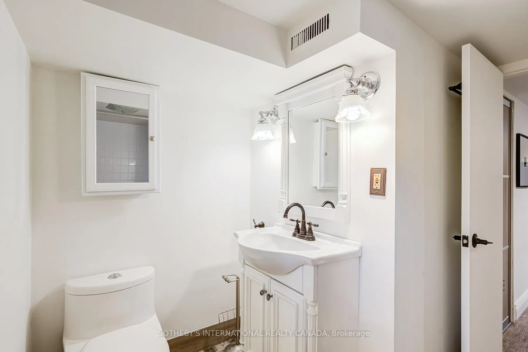 Photo 42 of 361 Hillsdale Avenue E, Toronto, Mount Pleasant East — HOMEH