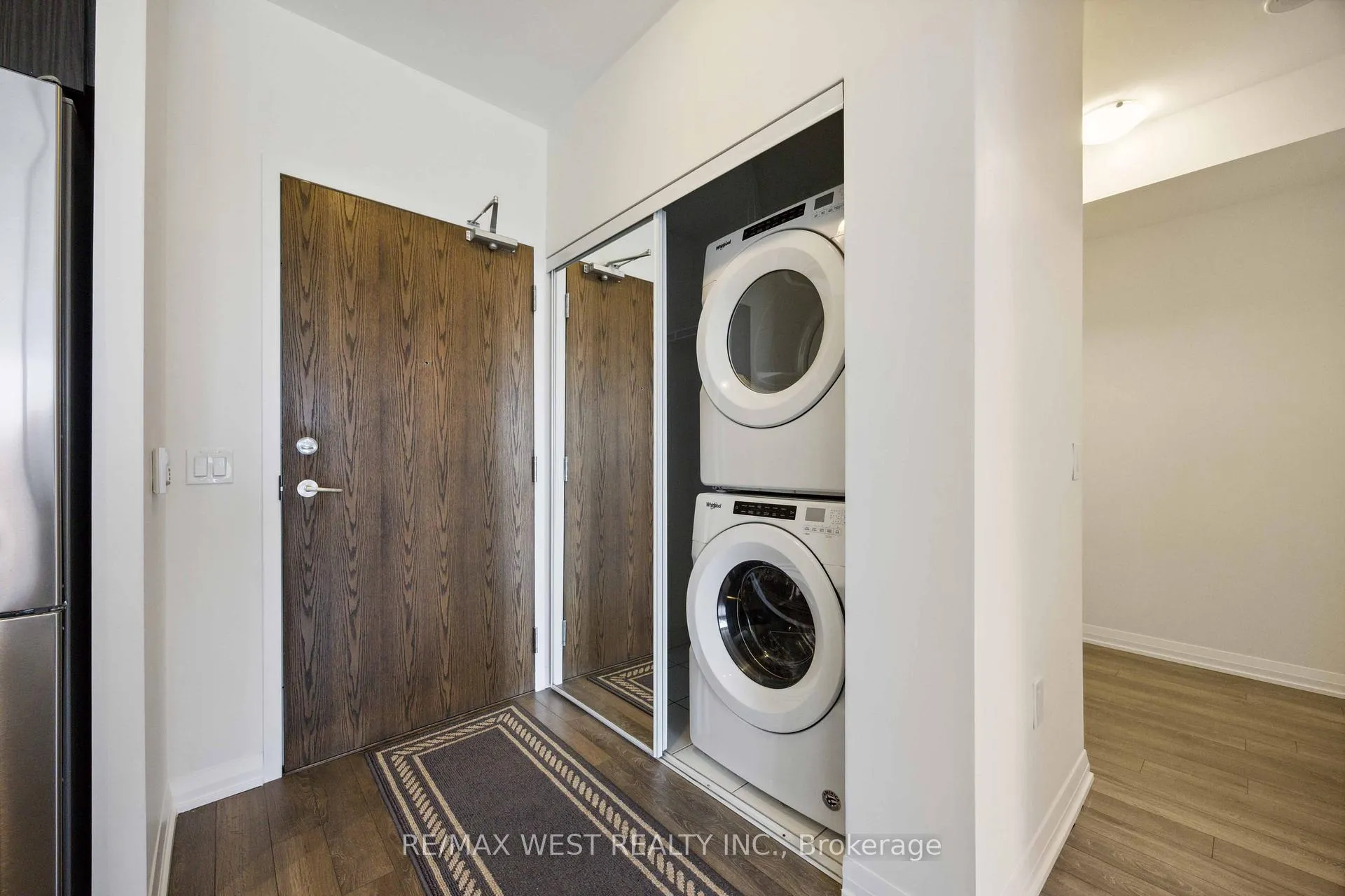 Photo 19 of Unit 209, 99 Eagle Rock Way, Vaughan, Maple — HOMEH