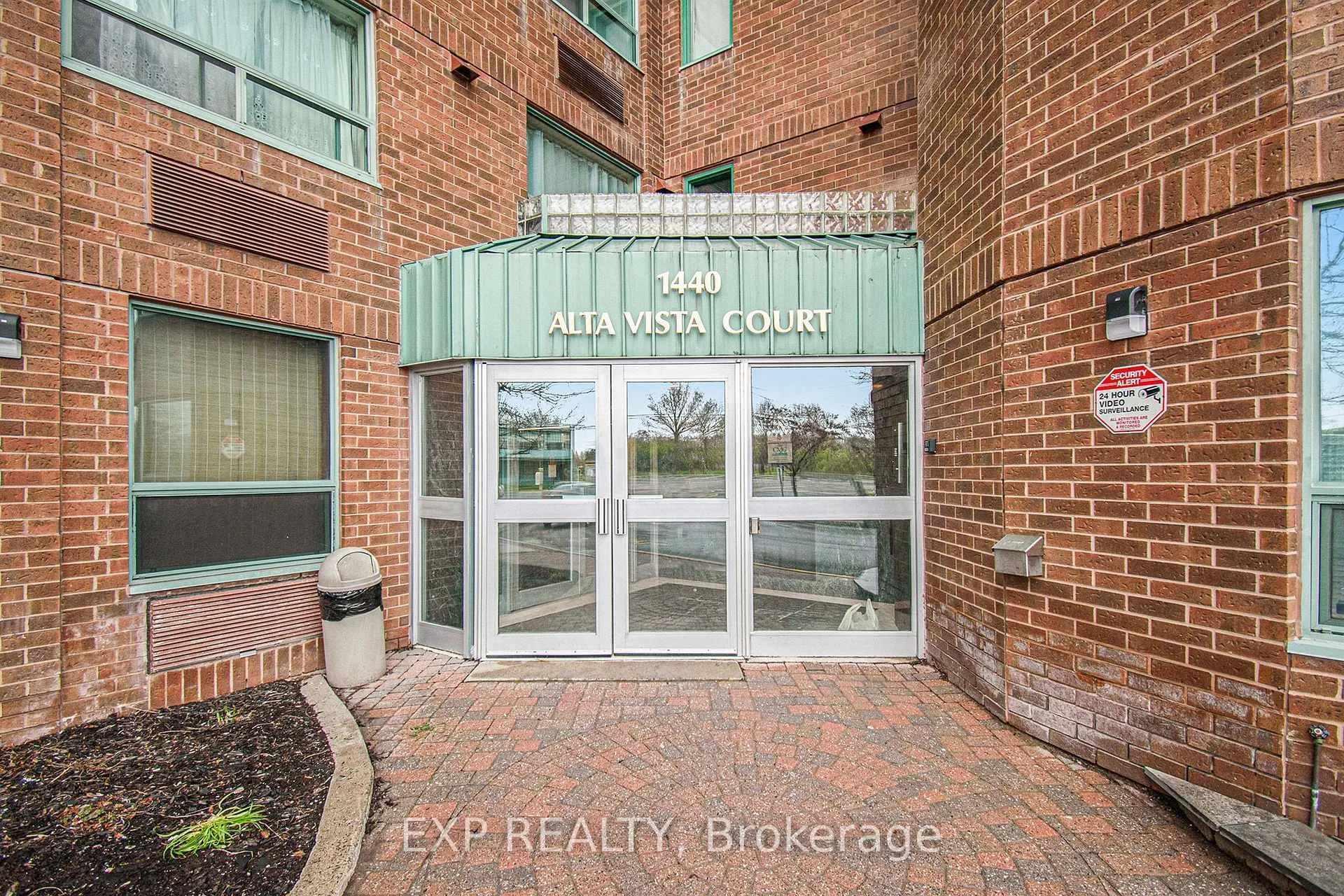 Photo 2 of Unit 312, 1440 Heron Road, Ottawa, Heron Gate — HOMEH