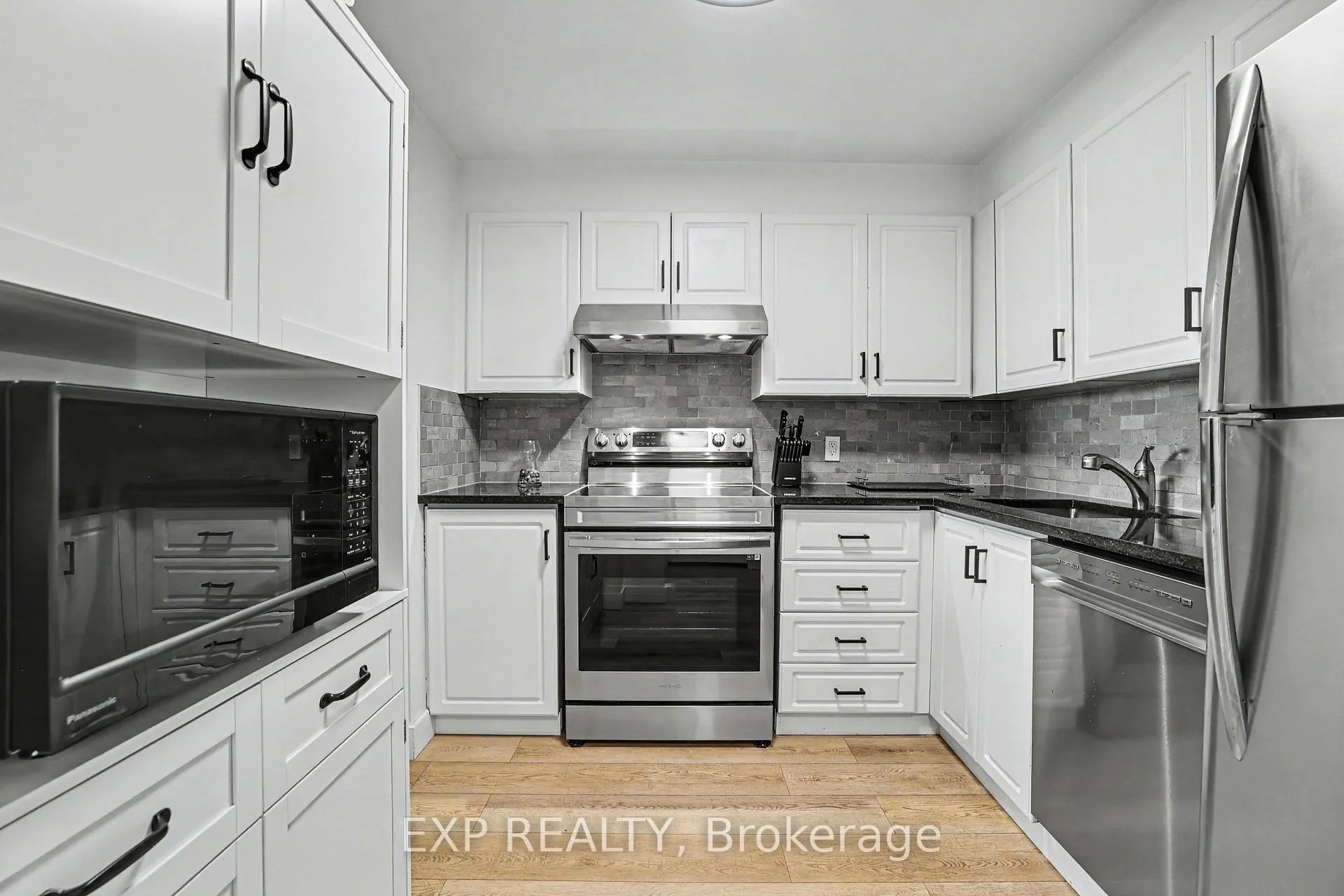 Photo 7 of Unit 312, 1440 Heron Road, Ottawa, Heron Gate — HOMEH