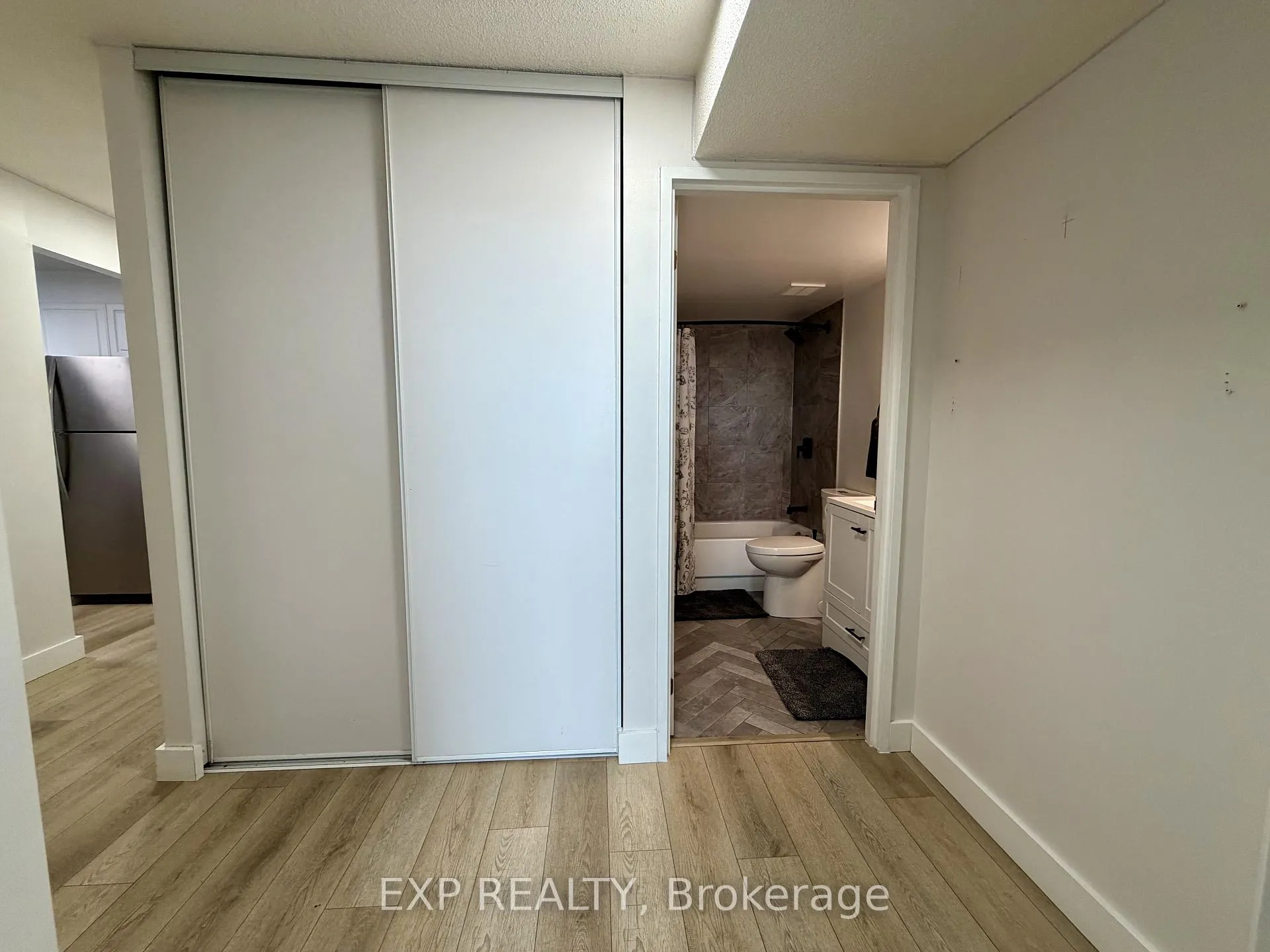 Photo 13 of Unit 312, 1440 Heron Road, Ottawa, Heron Gate — HOMEH