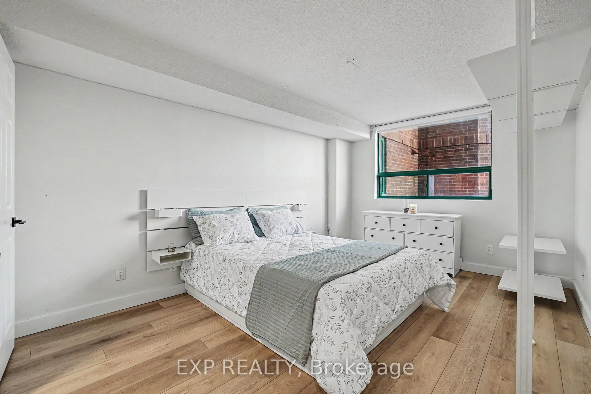 Photo 16 of Unit 312, 1440 Heron Road, Ottawa, Heron Gate — HOMEH
