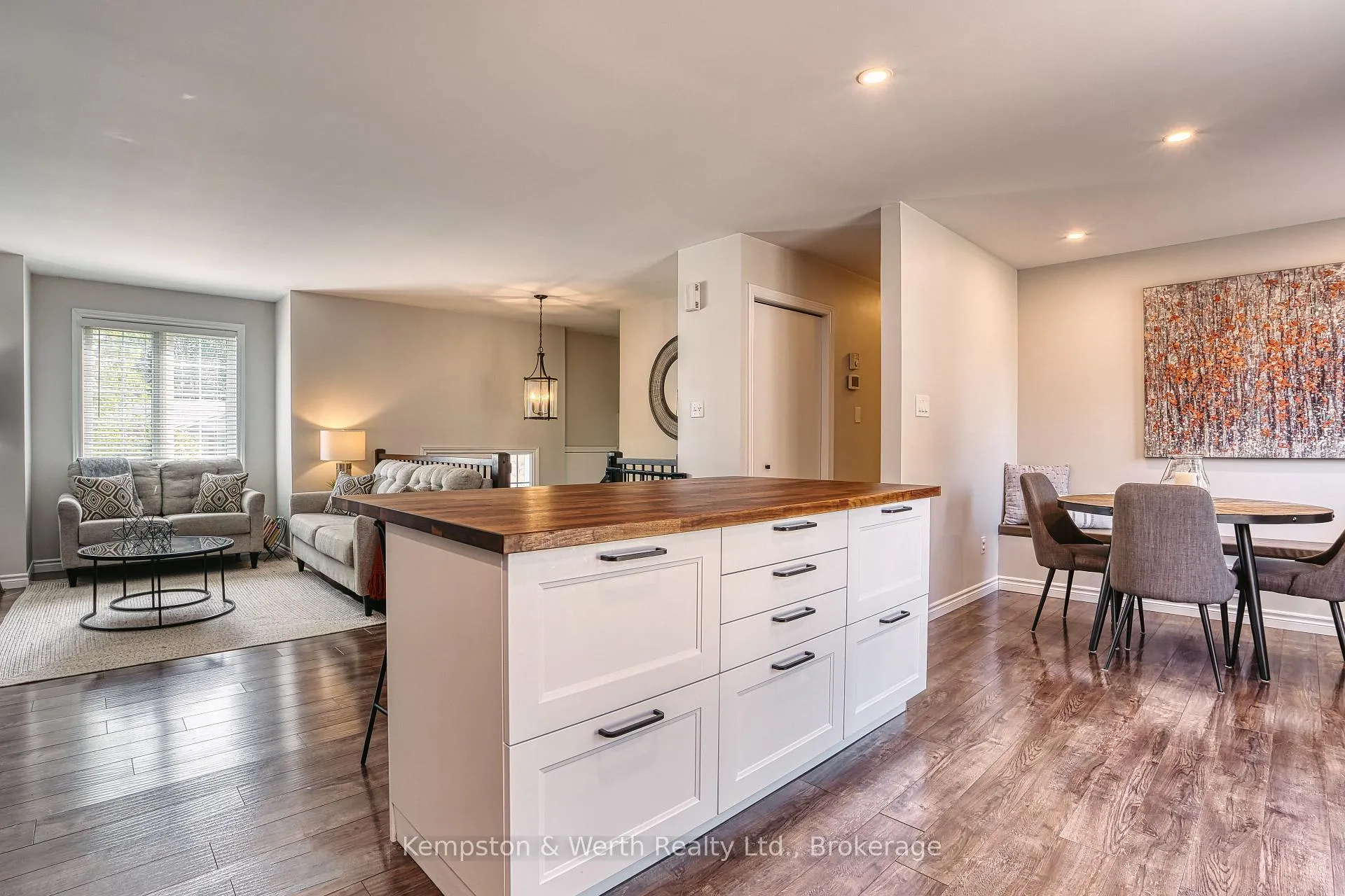 Photo 21 of 745 Lavery Street, North Perth, Listowel — HOMEH