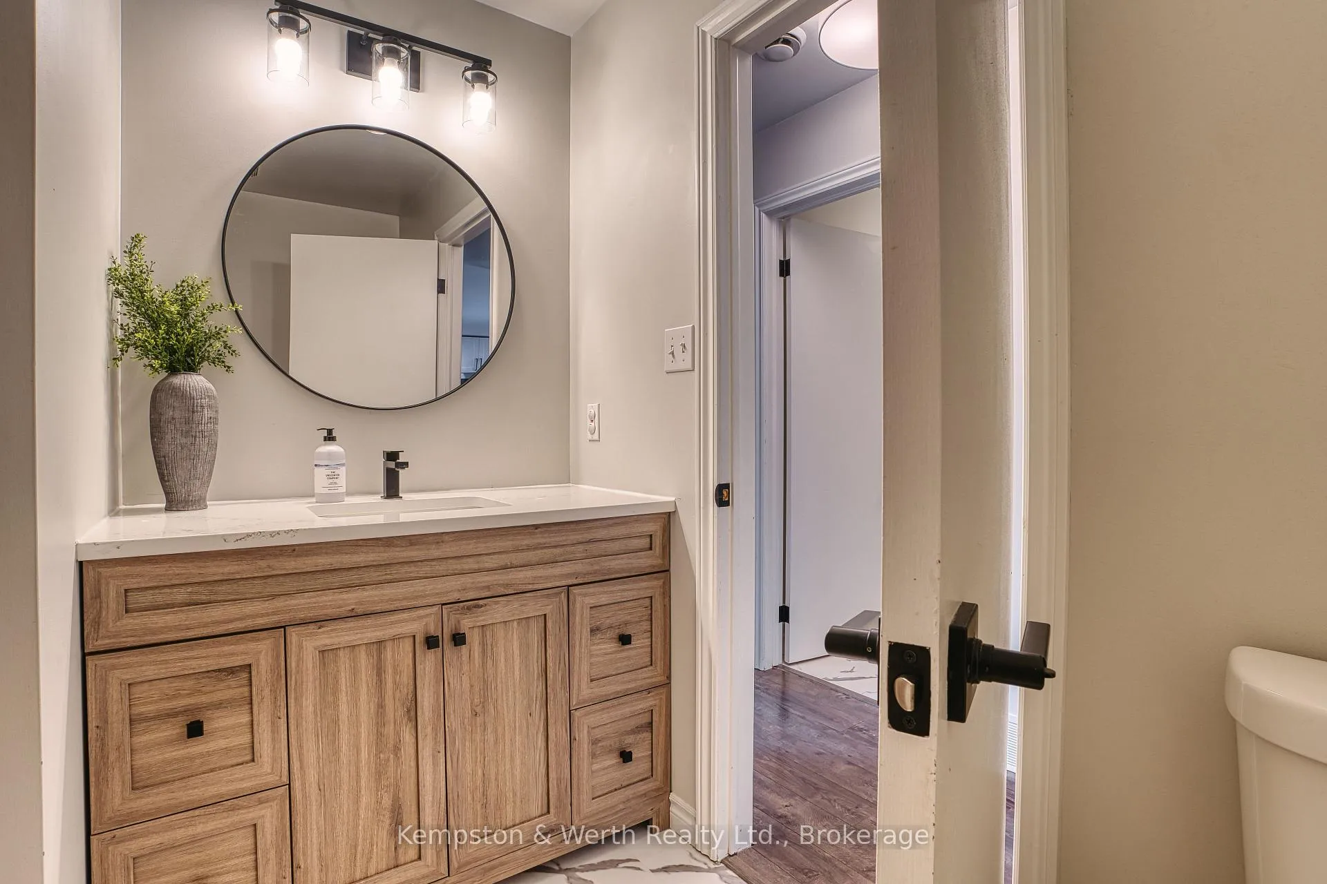 Photo 28 of 745 Lavery Street, North Perth, Listowel — HOMEH