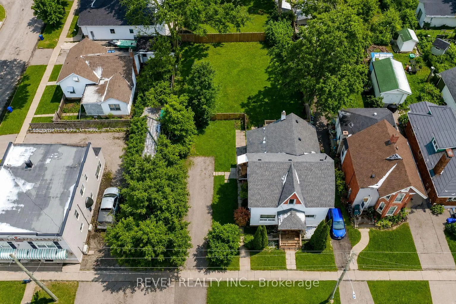 Photo 1 of 44 Parkside Drive, Barrie, Queen's Park — HOMEH
