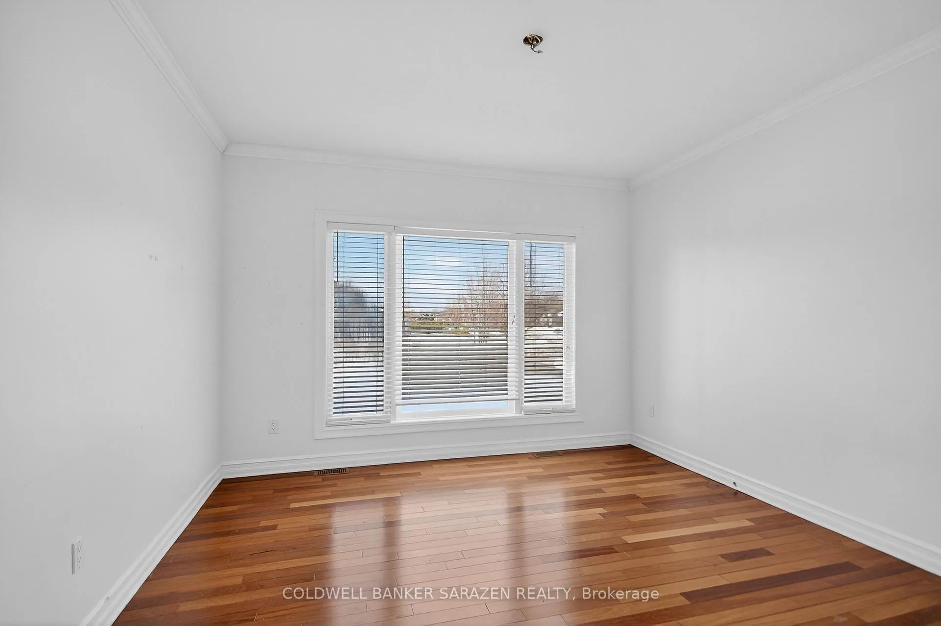 Photo 25 of 599 Ballycastle Crescent, Ottawa, Riverside South — HOMEH