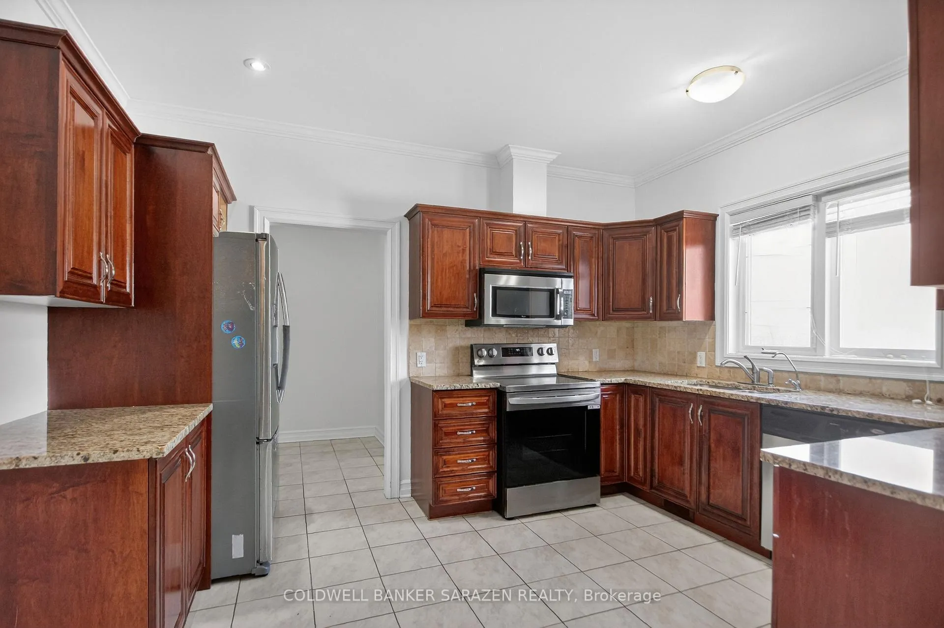 Photo 16 of 599 Ballycastle Crescent, Ottawa, Riverside South — HOMEH