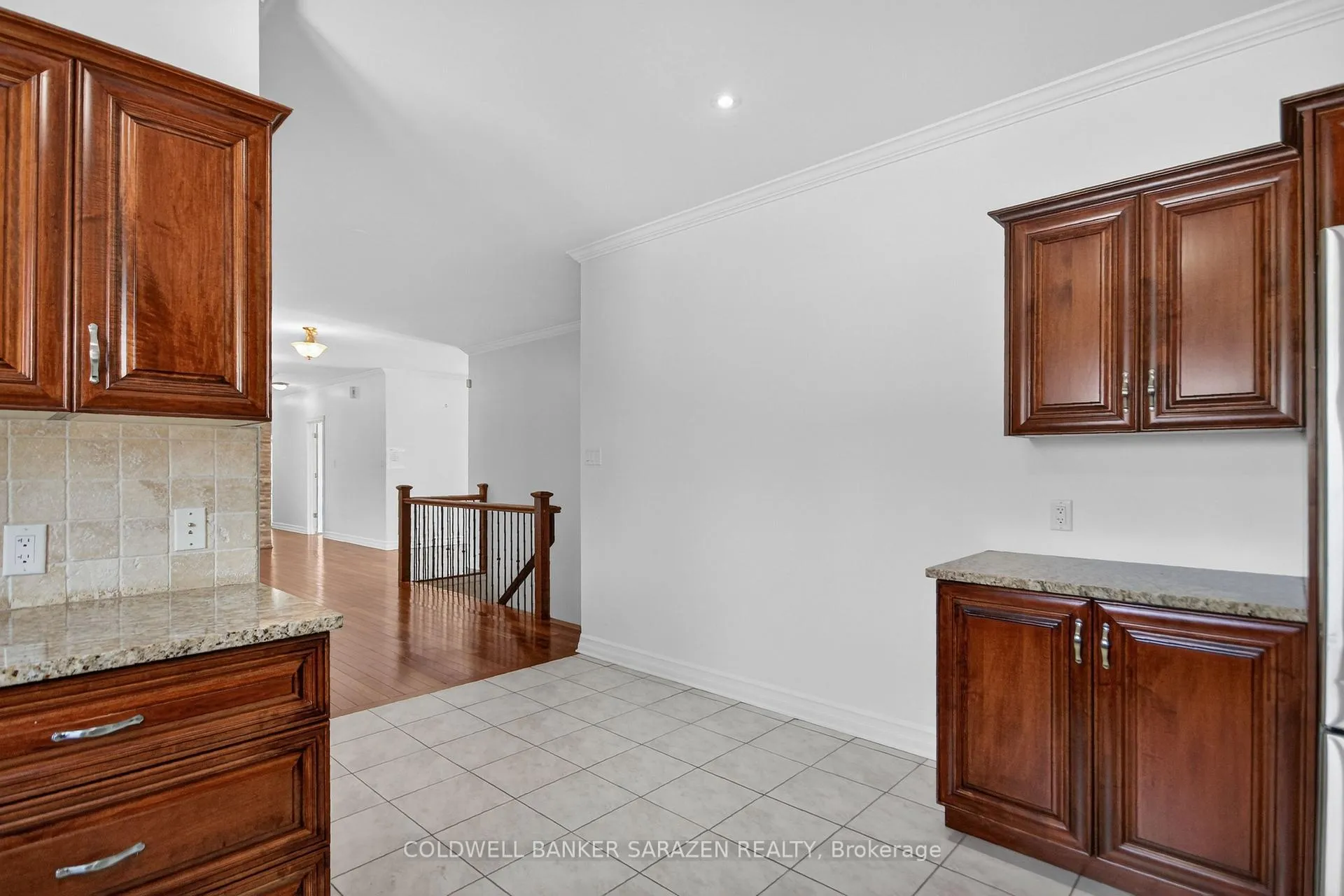 Photo 23 of 599 Ballycastle Crescent, Ottawa, Riverside South — HOMEH
