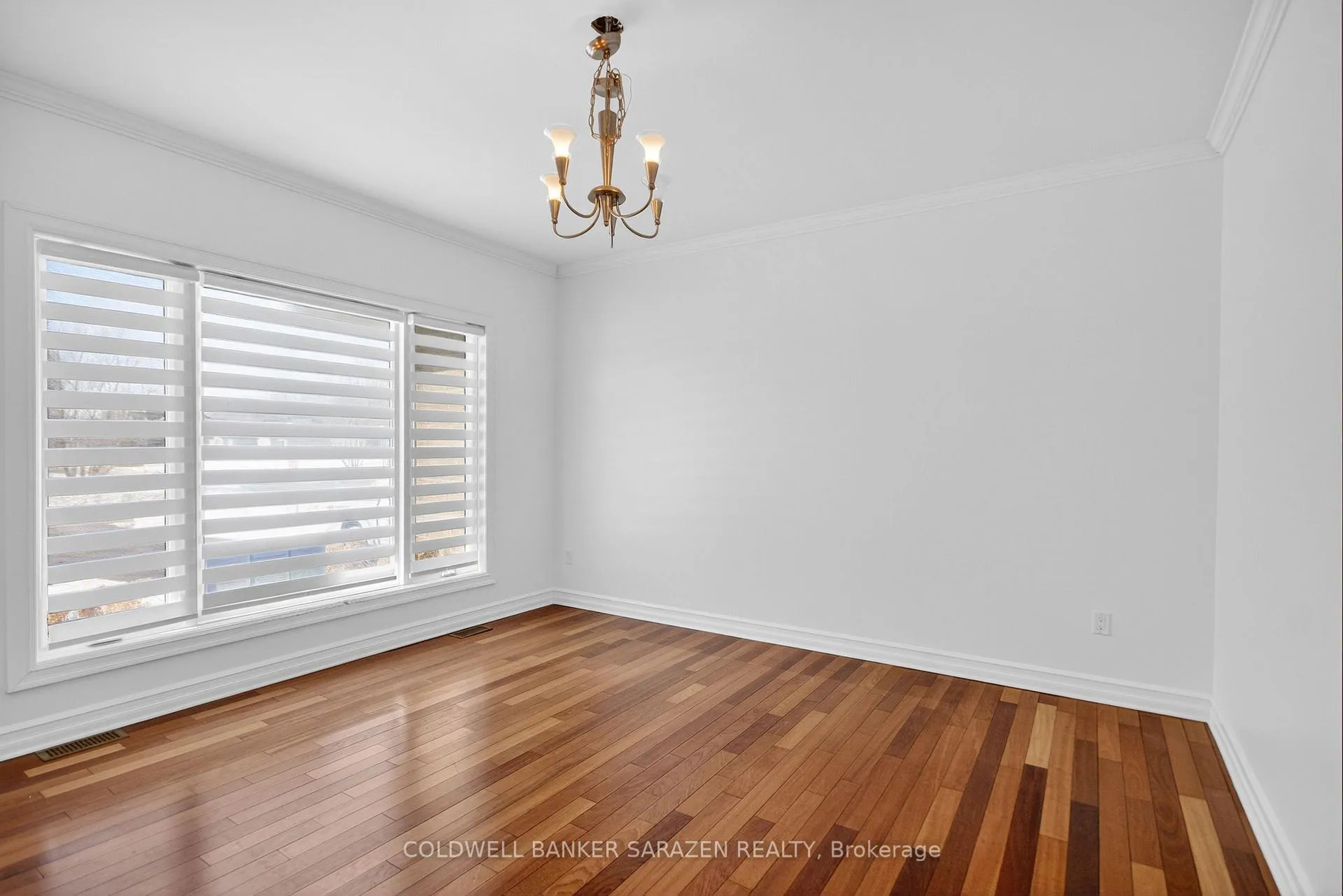 Photo 3 of 599 Ballycastle Crescent, Ottawa, Riverside South — HOMEH
