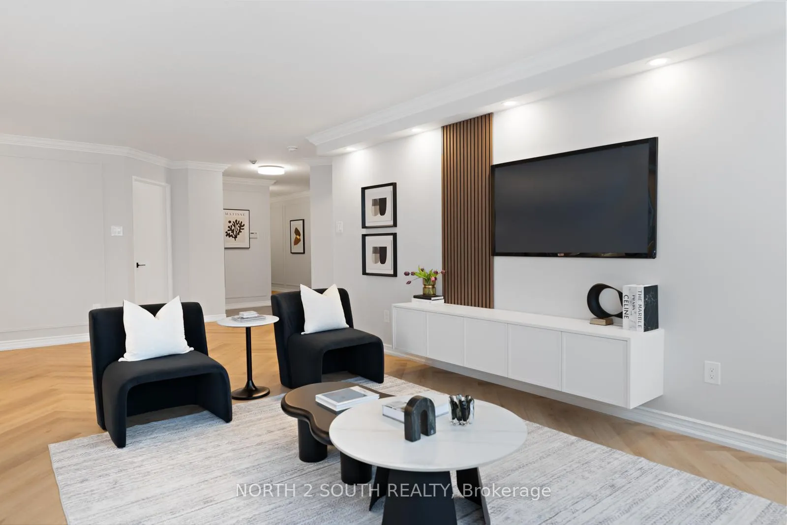 Photo 12 of Unit 304, 7 Townsgate Drive, Vaughan, Crestwood-Springfarm-Yorkhill — HOMEH