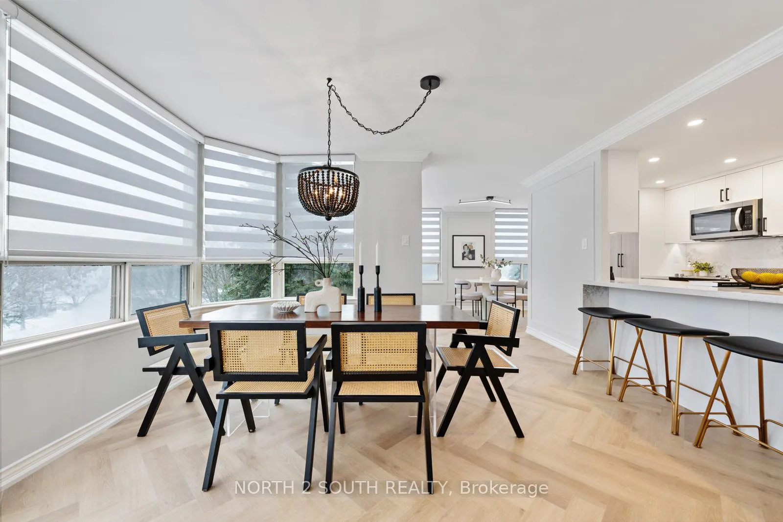 Photo 23 of Unit 304, 7 Townsgate Drive, Vaughan, Crestwood-Springfarm-Yorkhill — HOMEH