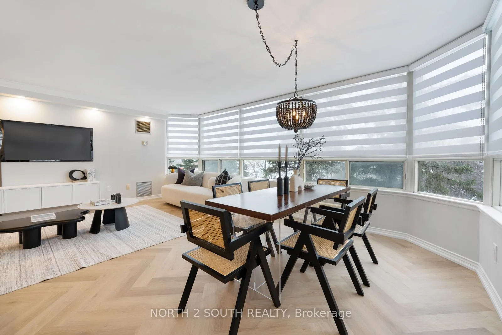 Photo 25 of Unit 304, 7 Townsgate Drive, Vaughan, Crestwood-Springfarm-Yorkhill — HOMEH