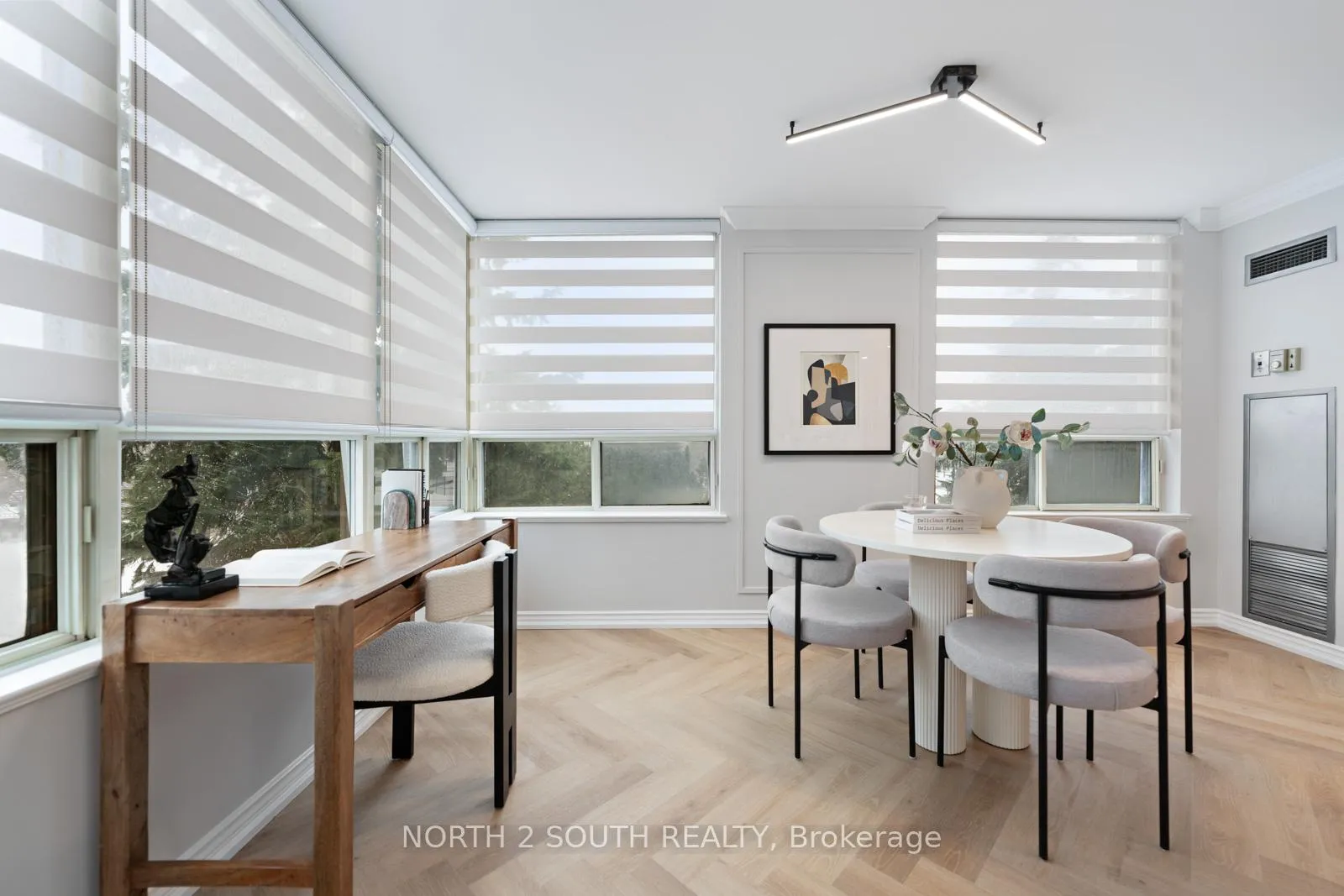 Photo 27 of Unit 304, 7 Townsgate Drive, Vaughan, Crestwood-Springfarm-Yorkhill — HOMEH
