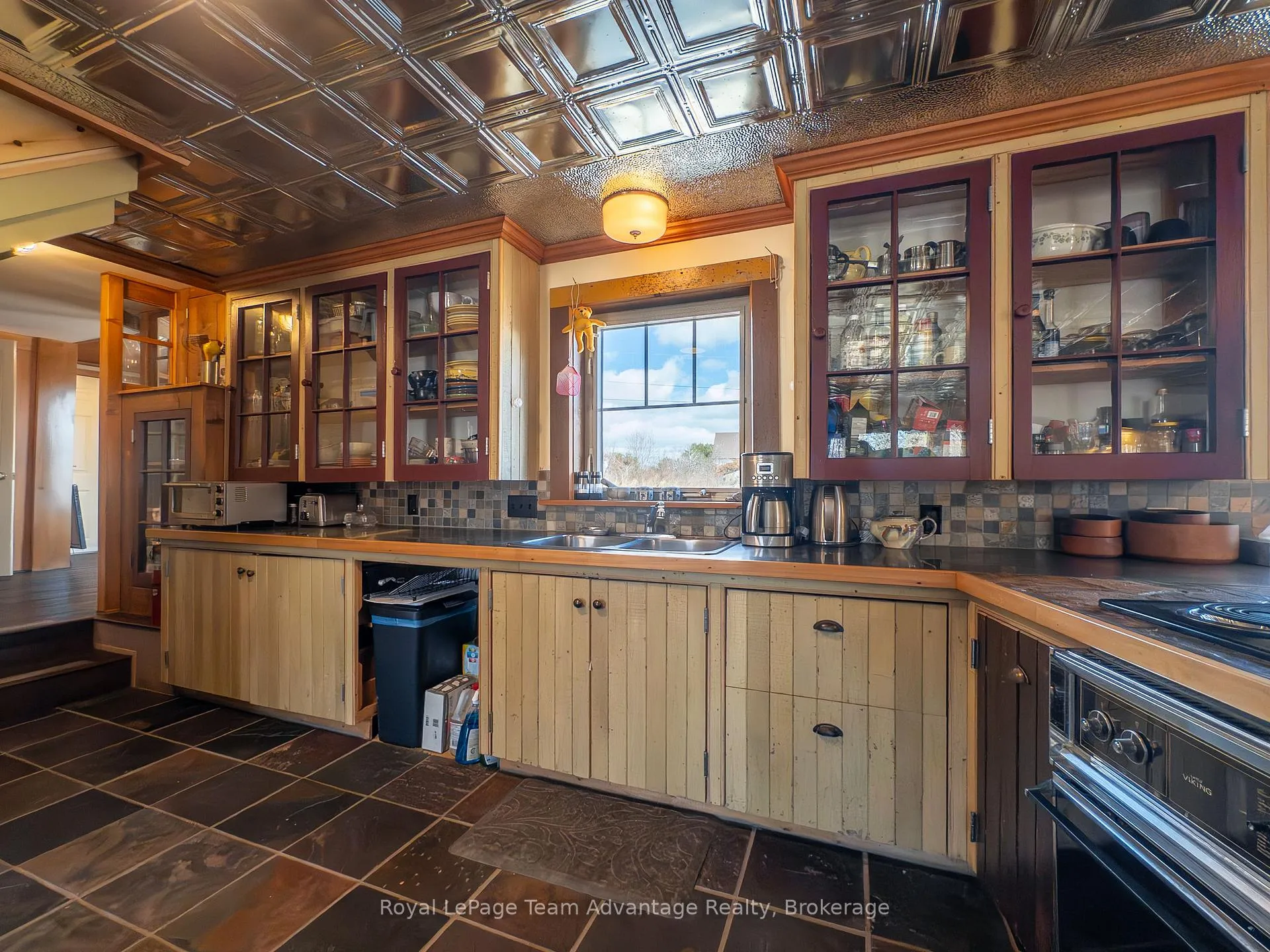Photo 8 of 945 Riverside Drive, Parry Sound Remote Area, Wallbridge — HOMEH