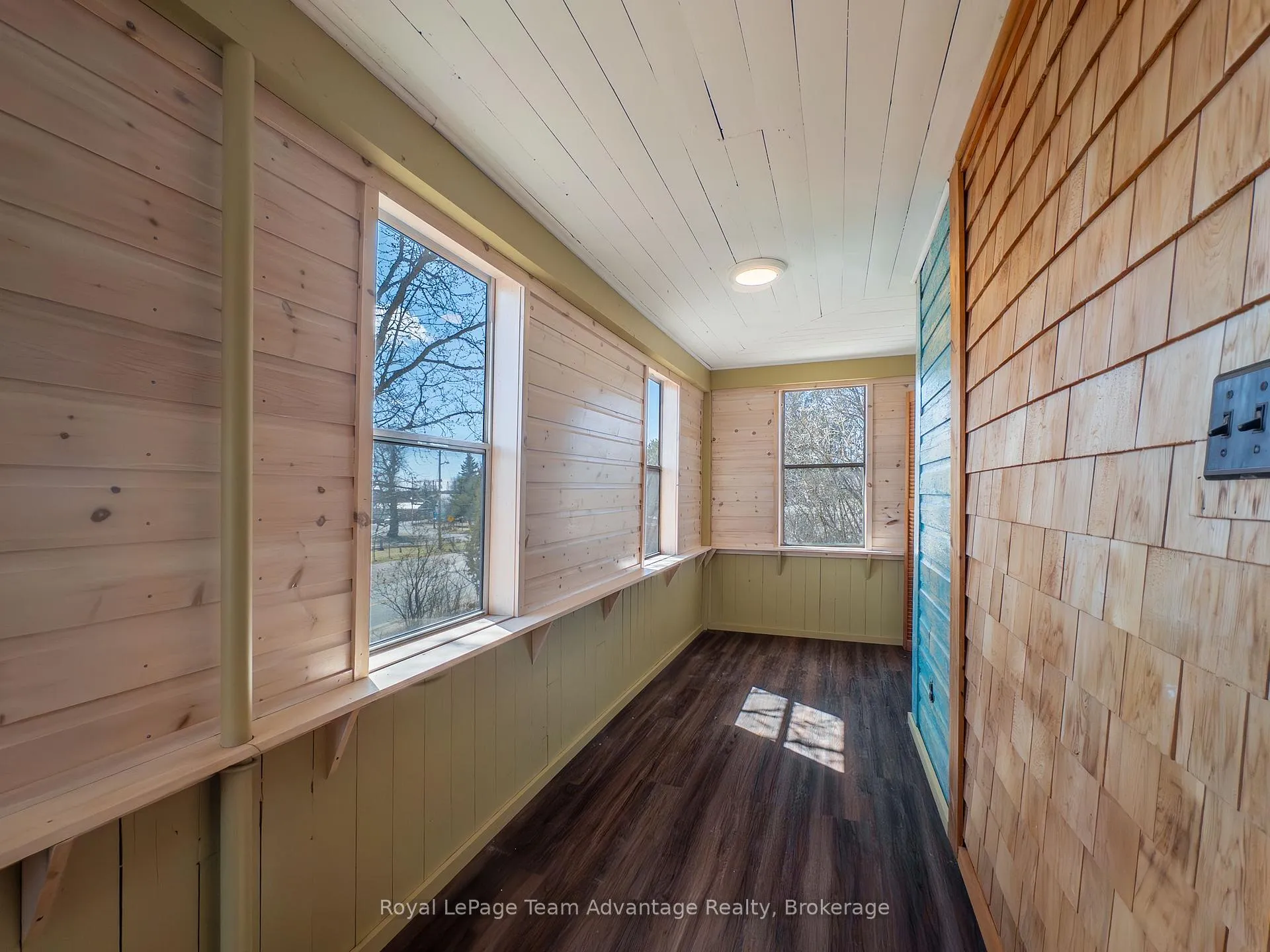 Photo 11 of 945 Riverside Drive, Parry Sound Remote Area, Wallbridge — HOMEH
