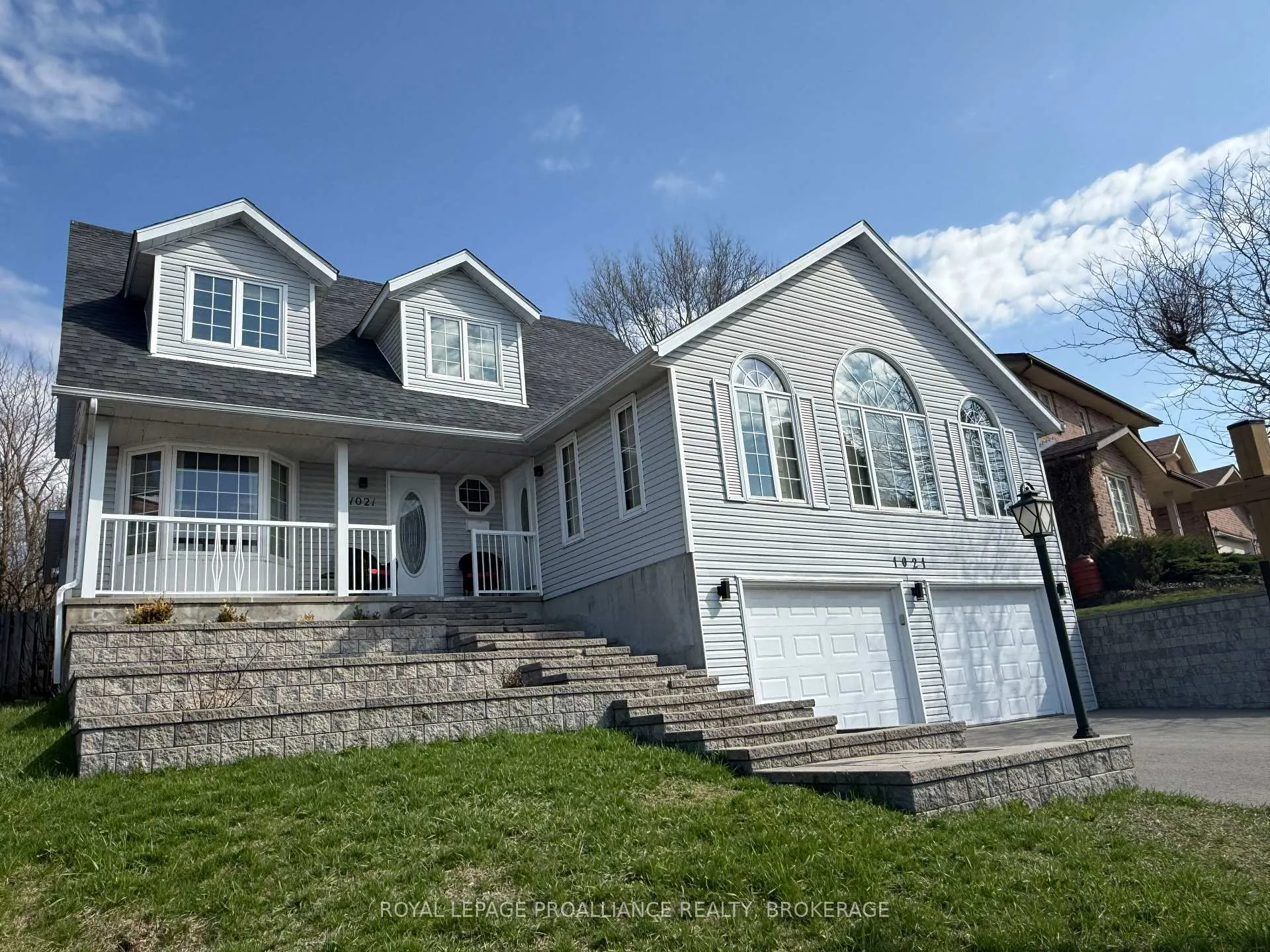 Photo 3 of 1021 Dunham Street, Kingston, North of Taylor-Kidd Blvd — HOMEH