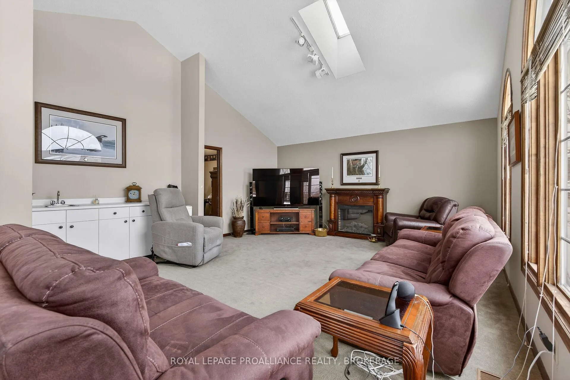 Photo 16 of 1021 Dunham Street, Kingston, North of Taylor-Kidd Blvd — HOMEH