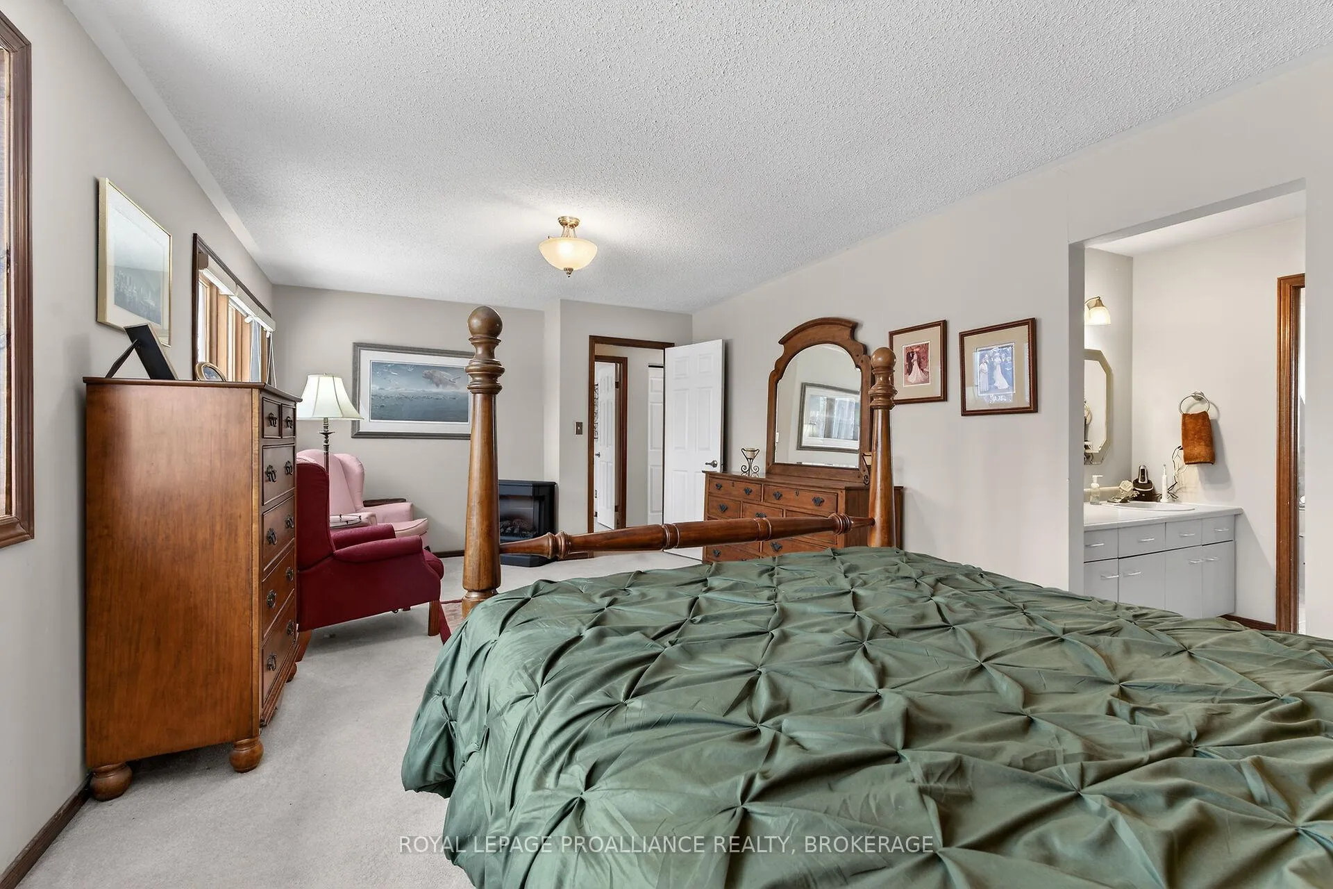 Photo 24 of 1021 Dunham Street, Kingston, North of Taylor-Kidd Blvd — HOMEH