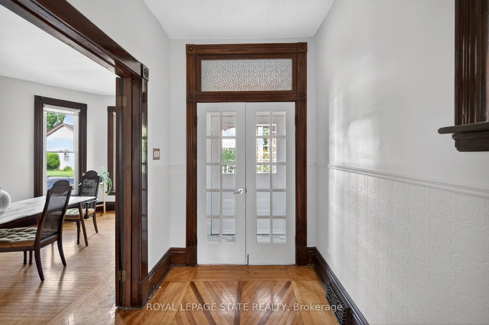 Photo 5 of 225 Hess Street S, Hamilton, Durand — HOMEH