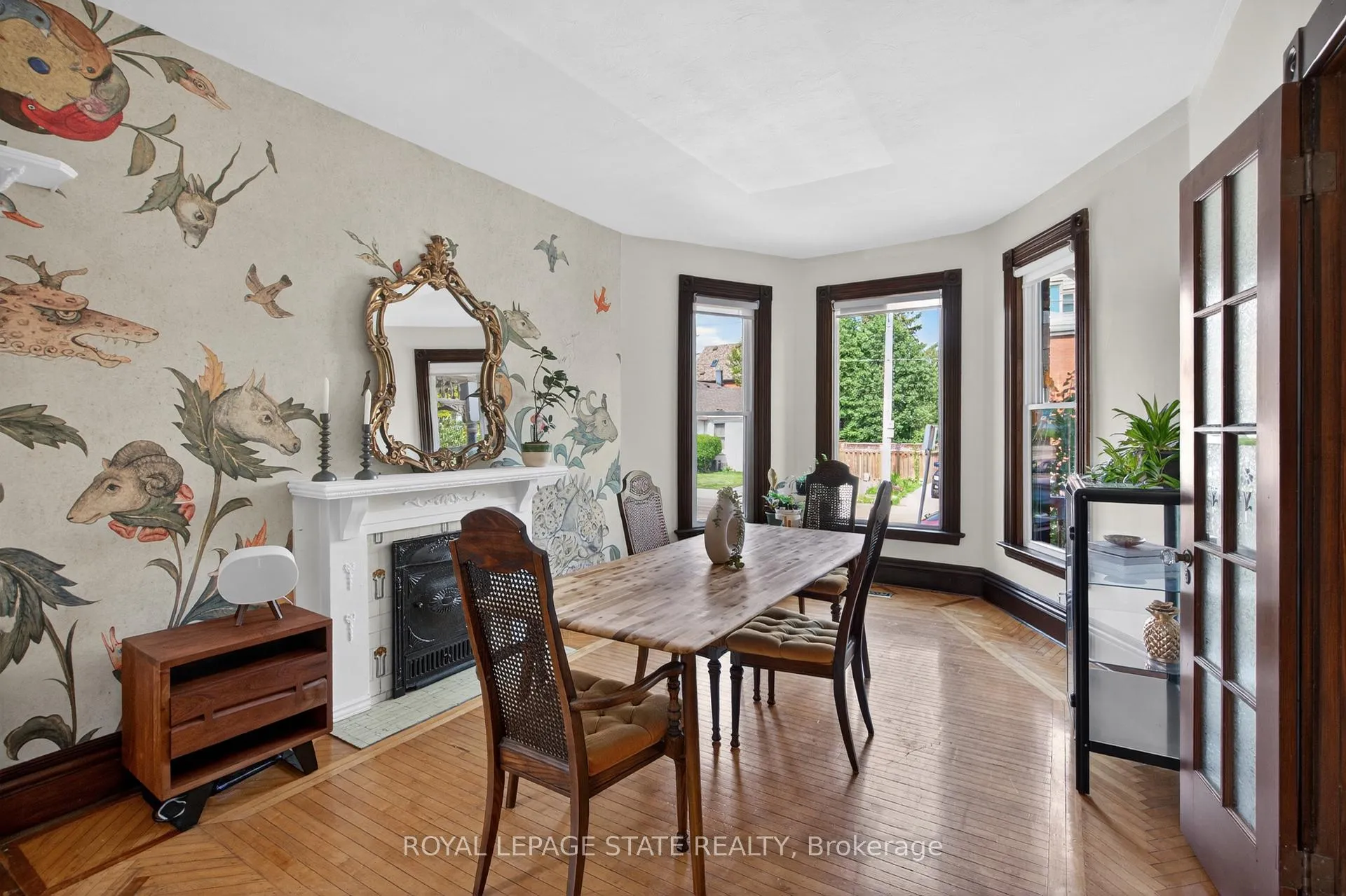 Photo 7 of 225 Hess Street S, Hamilton, Durand — HOMEH