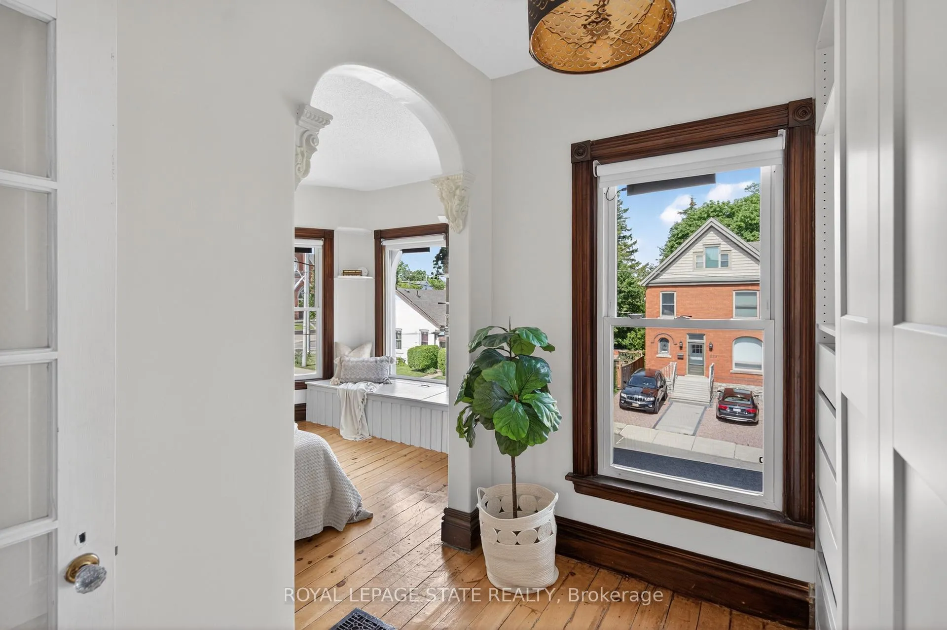 Photo 21 of 225 Hess Street S, Hamilton, Durand — HOMEH