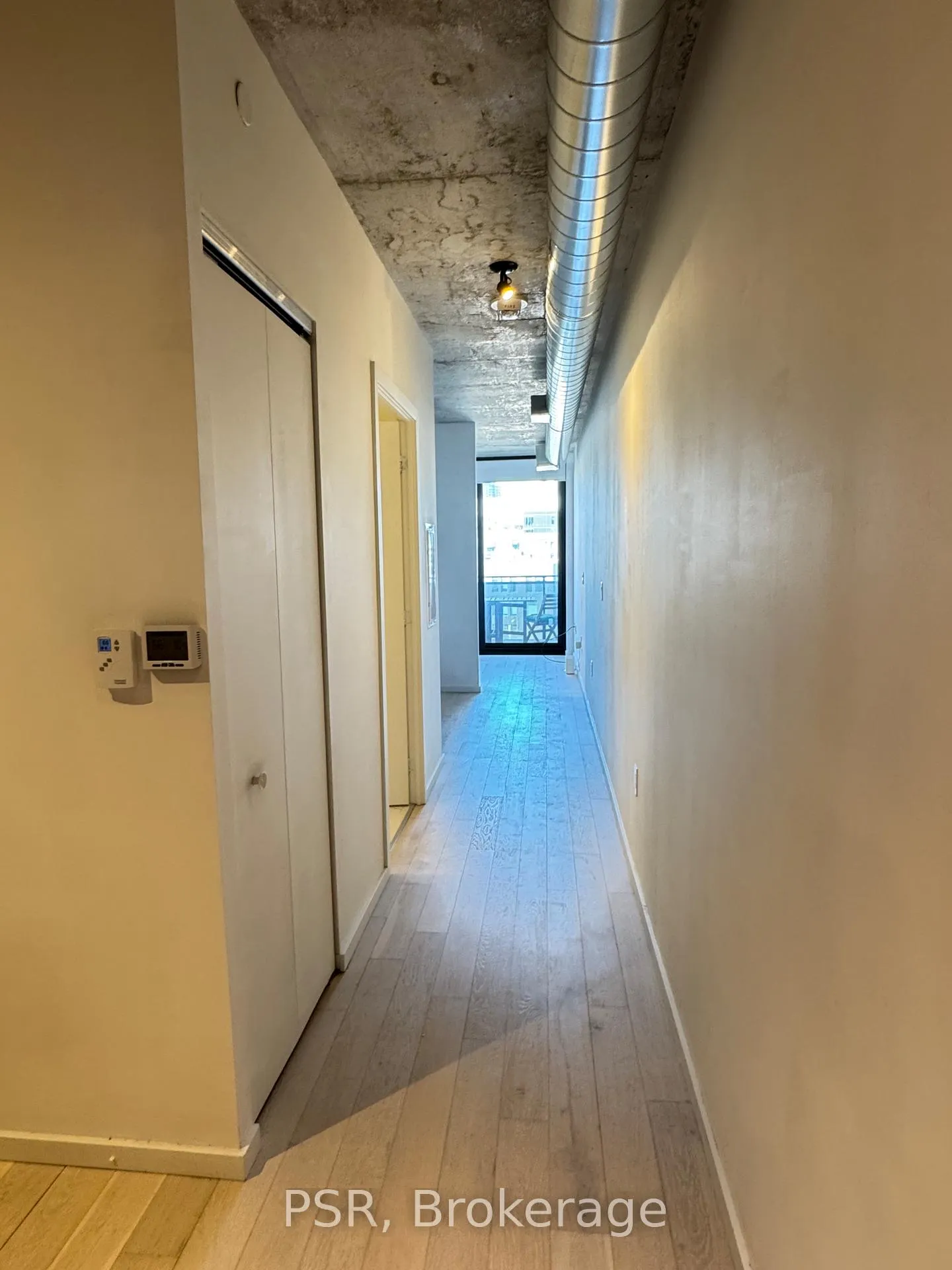 Photo 3 of Unit 510, 21 Lawren Harris Square, Toronto, Moss Park — HOMEH