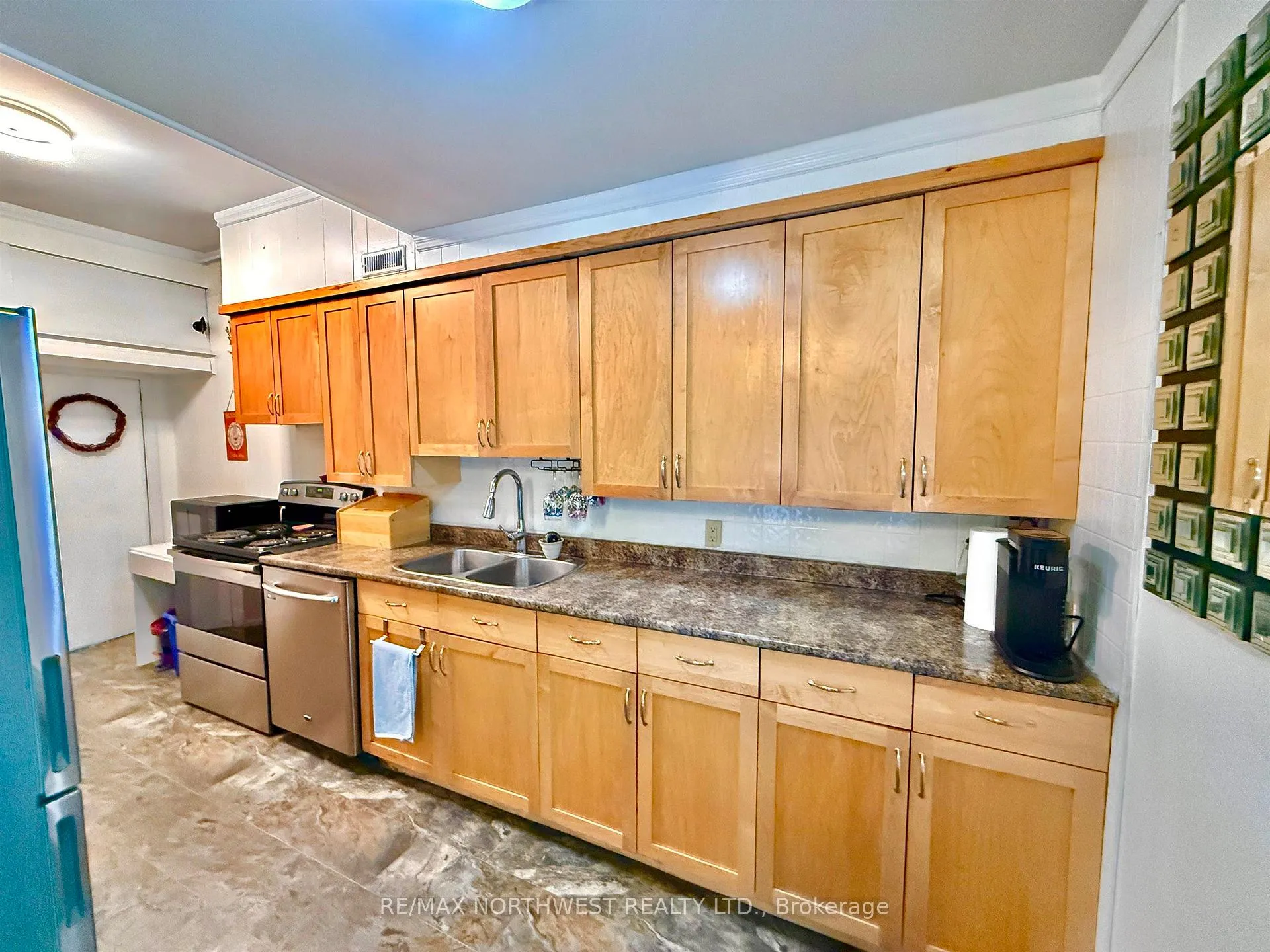 Photo 5 of 433 Third Street S, Kenora, Downtown — HOMEH