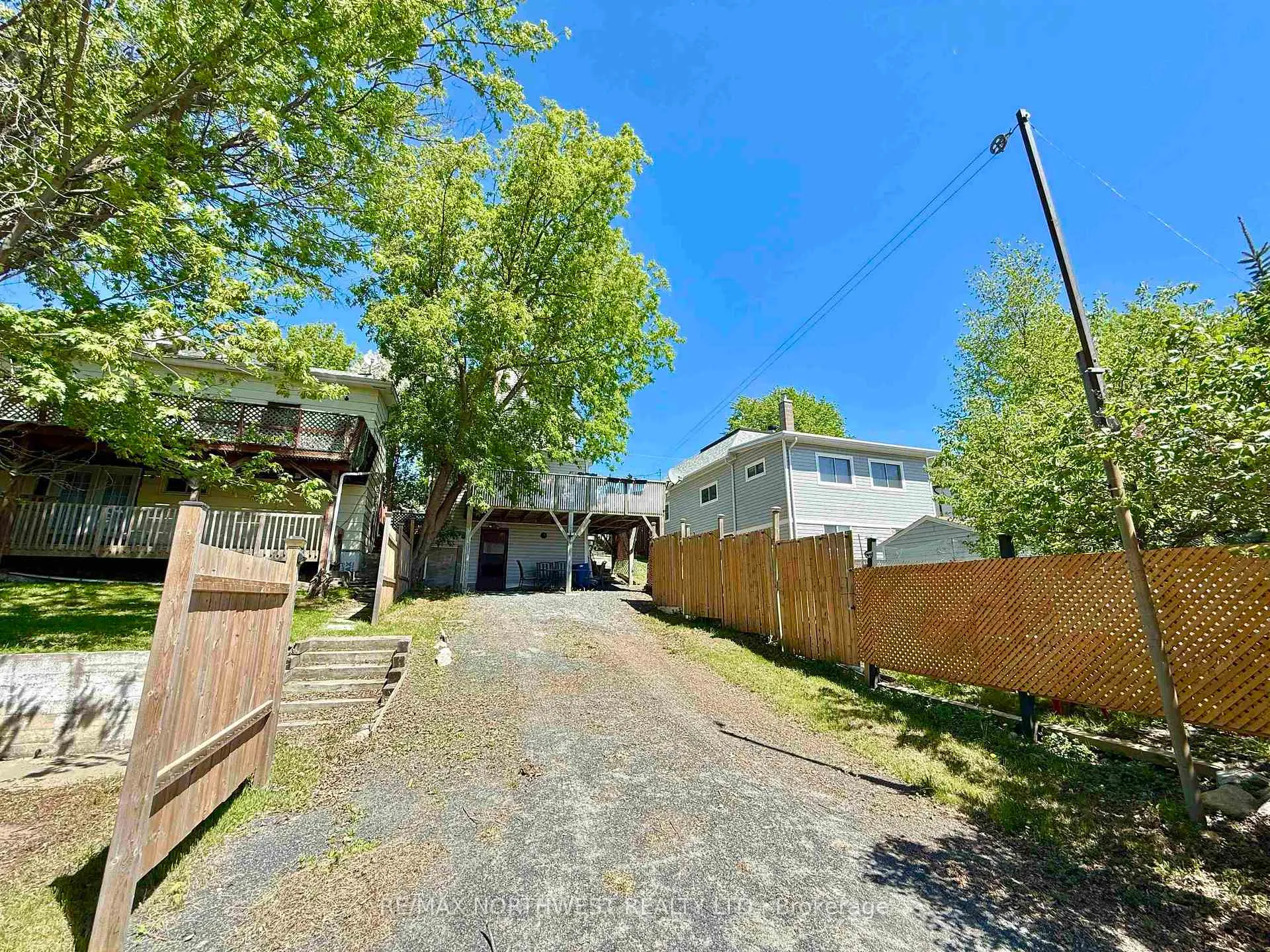 Photo 22 of 433 Third Street S, Kenora, Downtown — HOMEH