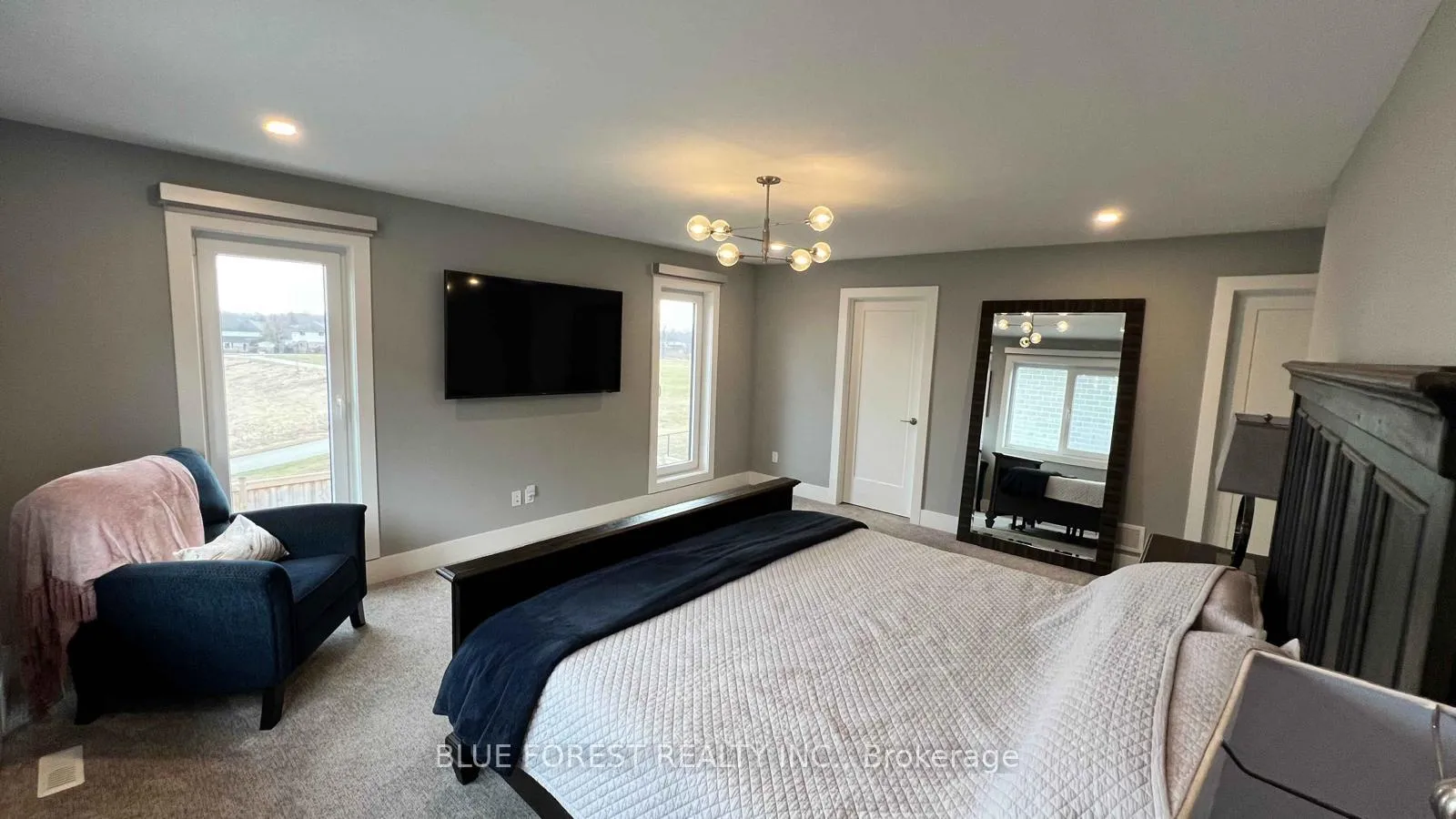 Photo 16 of 2273 Bakervilla Avenue, London, South V — HOMEH