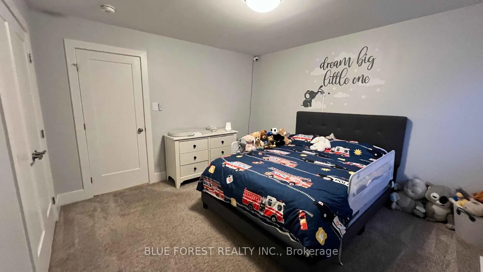 Photo 20 of 2273 Bakervilla Avenue, London, South V — HOMEH