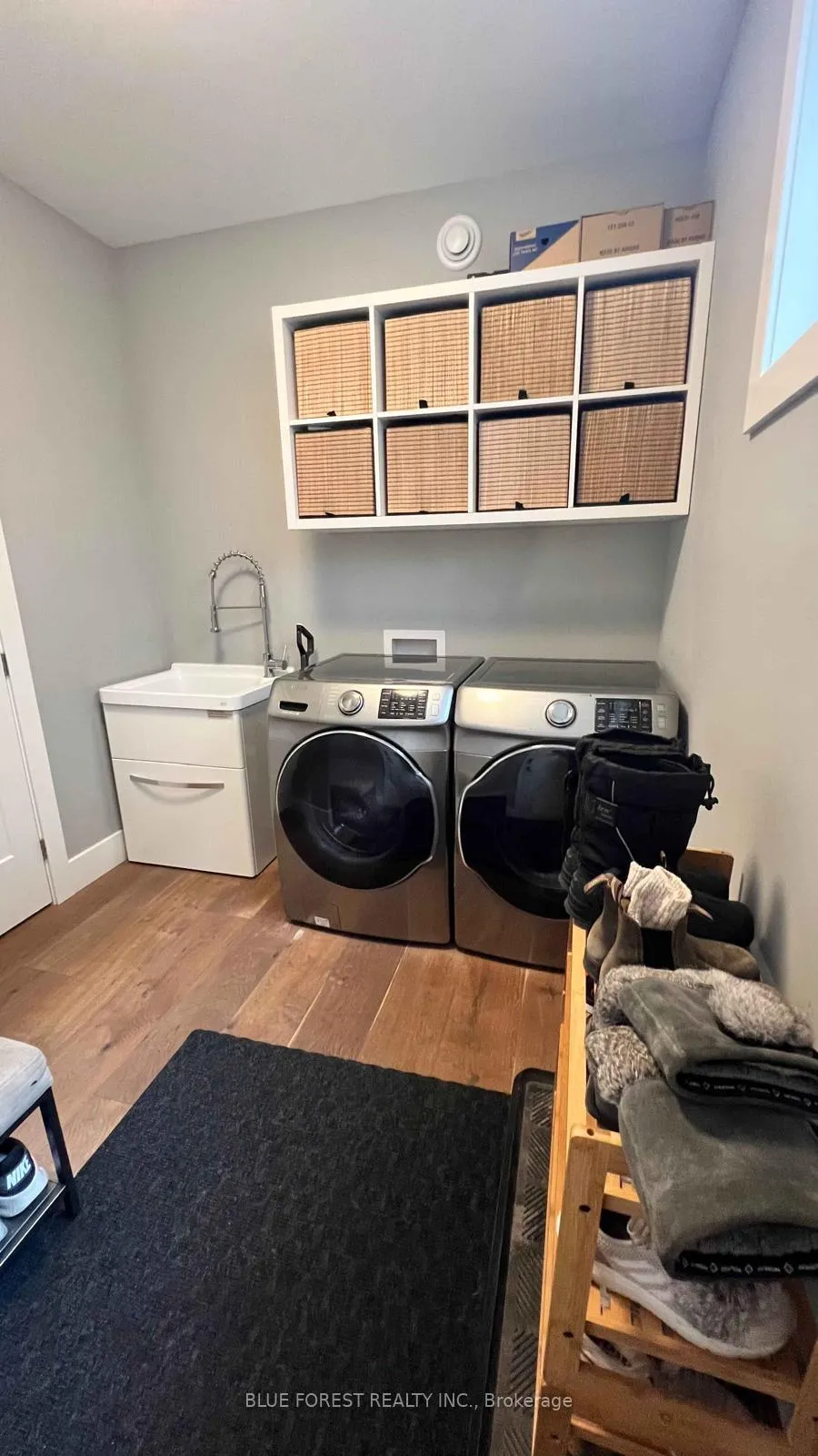 Photo 24 of 2273 Bakervilla Avenue, London, South V — HOMEH