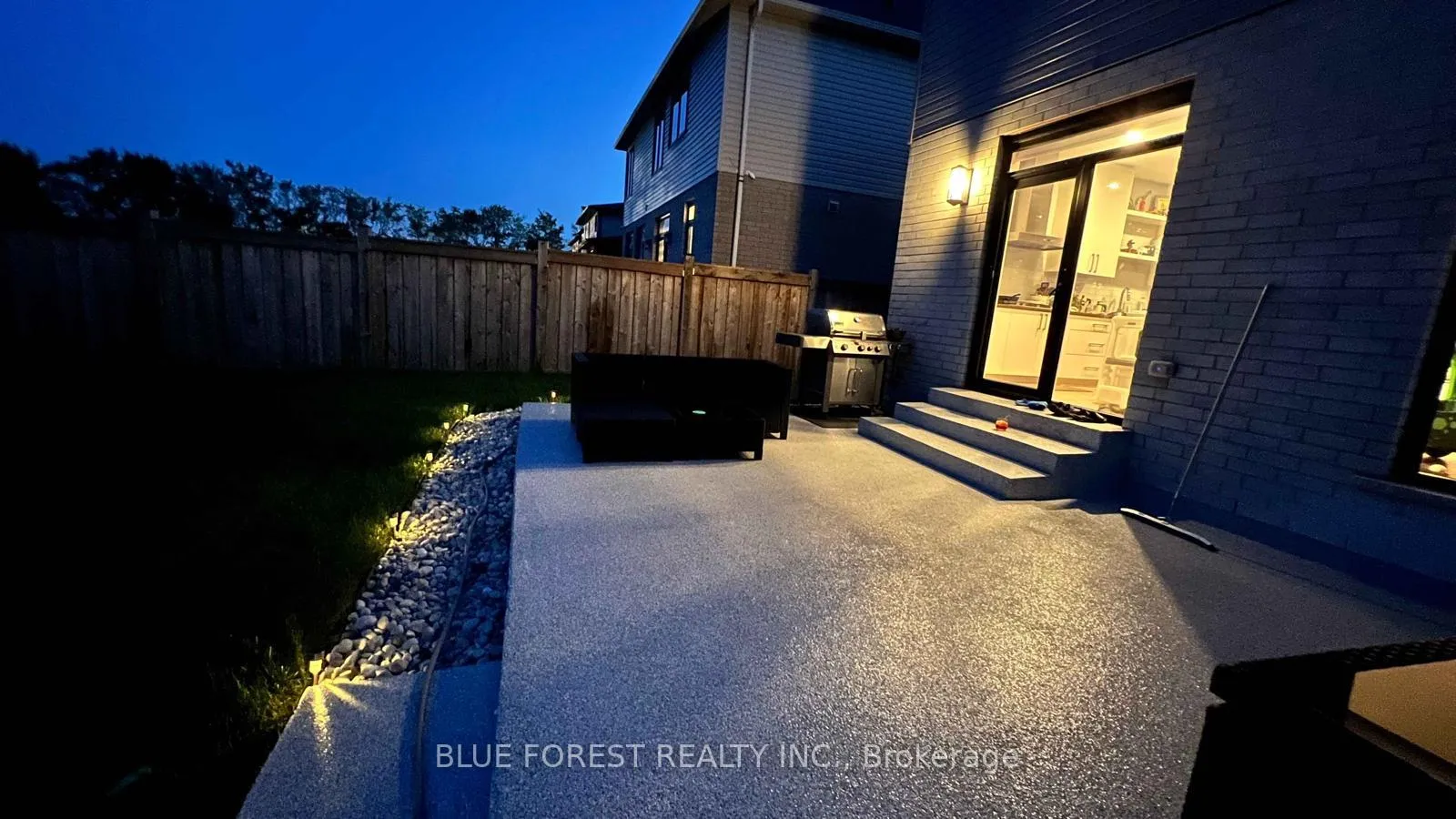 Photo 30 of 2273 Bakervilla Avenue, London, South V — HOMEH