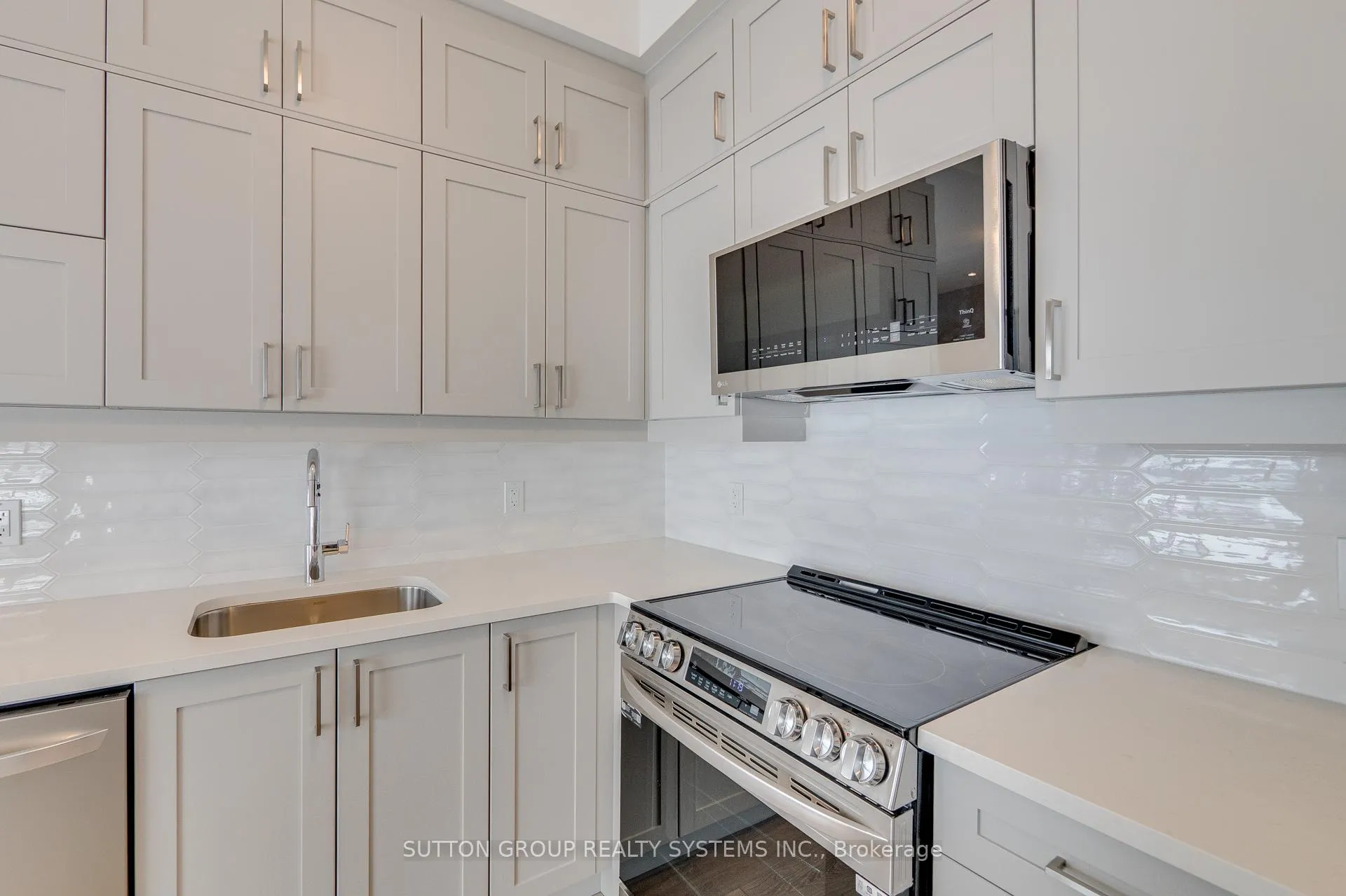 Photo 13 of Unit 608, 480 Gordon Krantz Avenue, Milton, Walker — HOMEH
