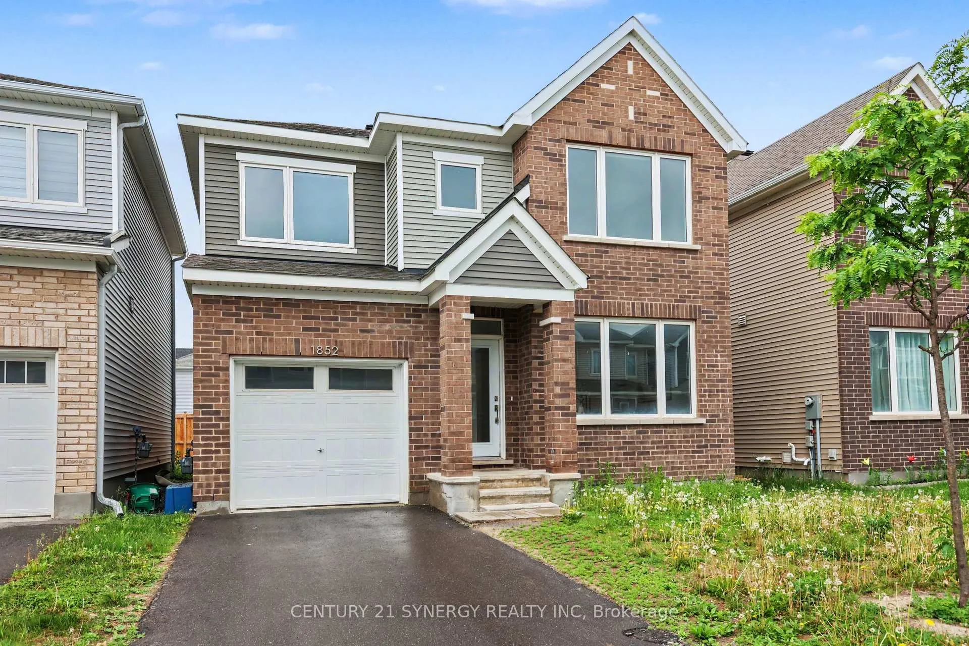 Photo 2 of 1852 Haiku Street, Ottawa, Barrhaven - Half Moon Bay — HOMEH
