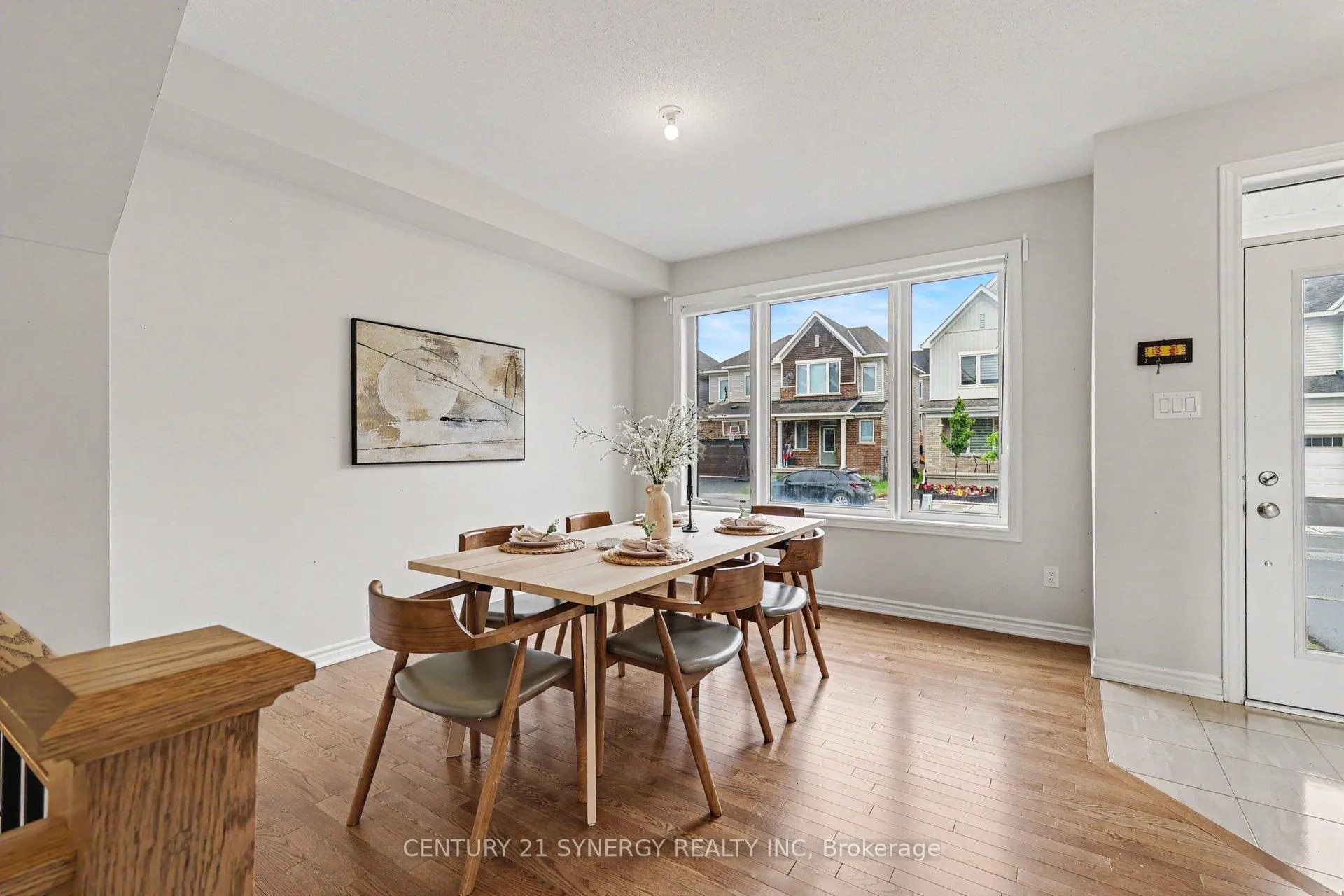 Photo 5 of 1852 Haiku Street, Ottawa, Barrhaven - Half Moon Bay — HOMEH