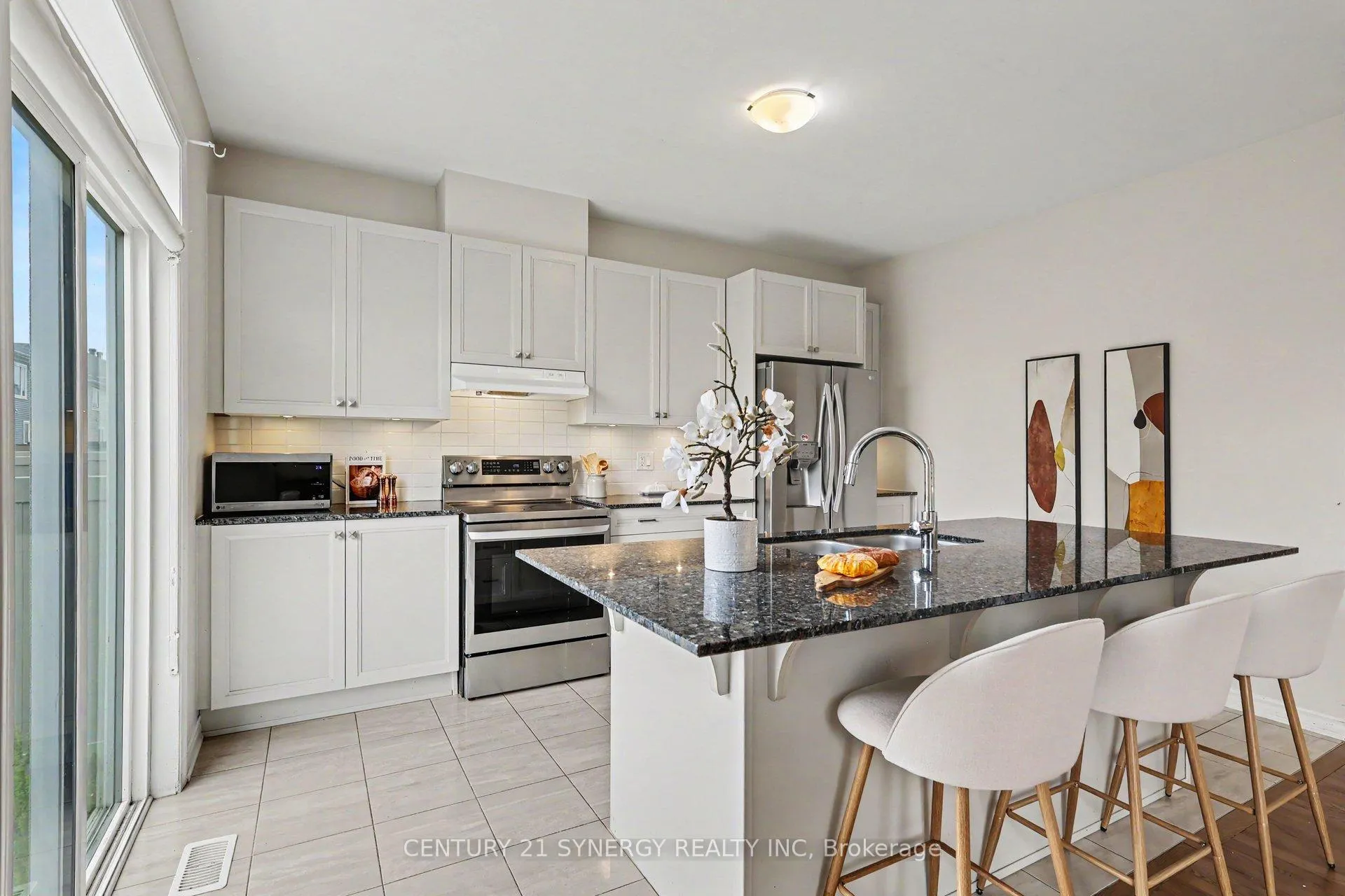 Photo 8 of 1852 Haiku Street, Ottawa, Barrhaven - Half Moon Bay — HOMEH