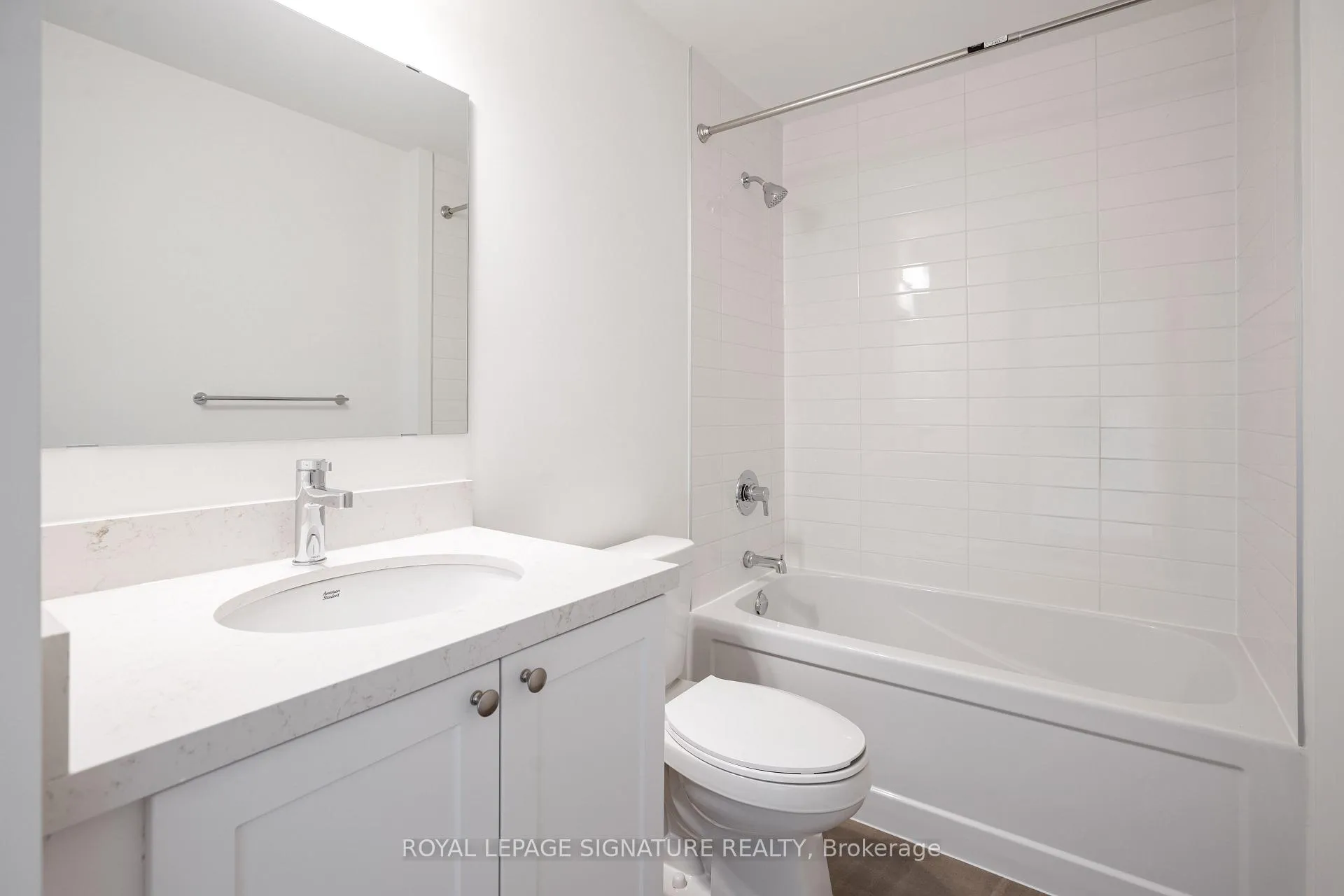 Photo 3 of Unit 502, 51 Clarington Boulevard, Clarington, Bowmanville — HOMEH