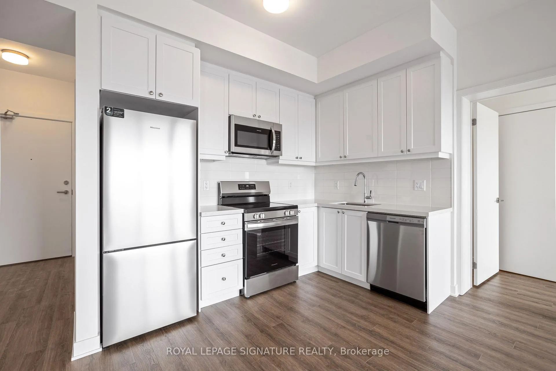 Photo 7 of Unit 502, 51 Clarington Boulevard, Clarington, Bowmanville — HOMEH