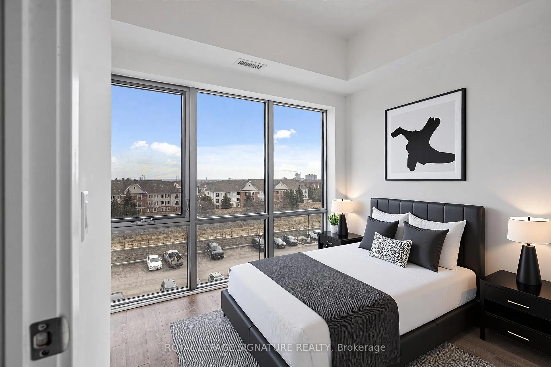 Photo 18 of Unit 502, 51 Clarington Boulevard, Clarington, Bowmanville — HOMEH