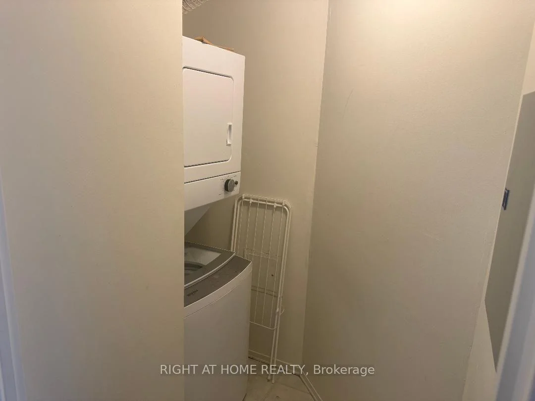 Photo 37 of Unit 409, 5 rowntree Road, Etobicoke, Mount Olive-Silverstone-Jamestown — HOMEH