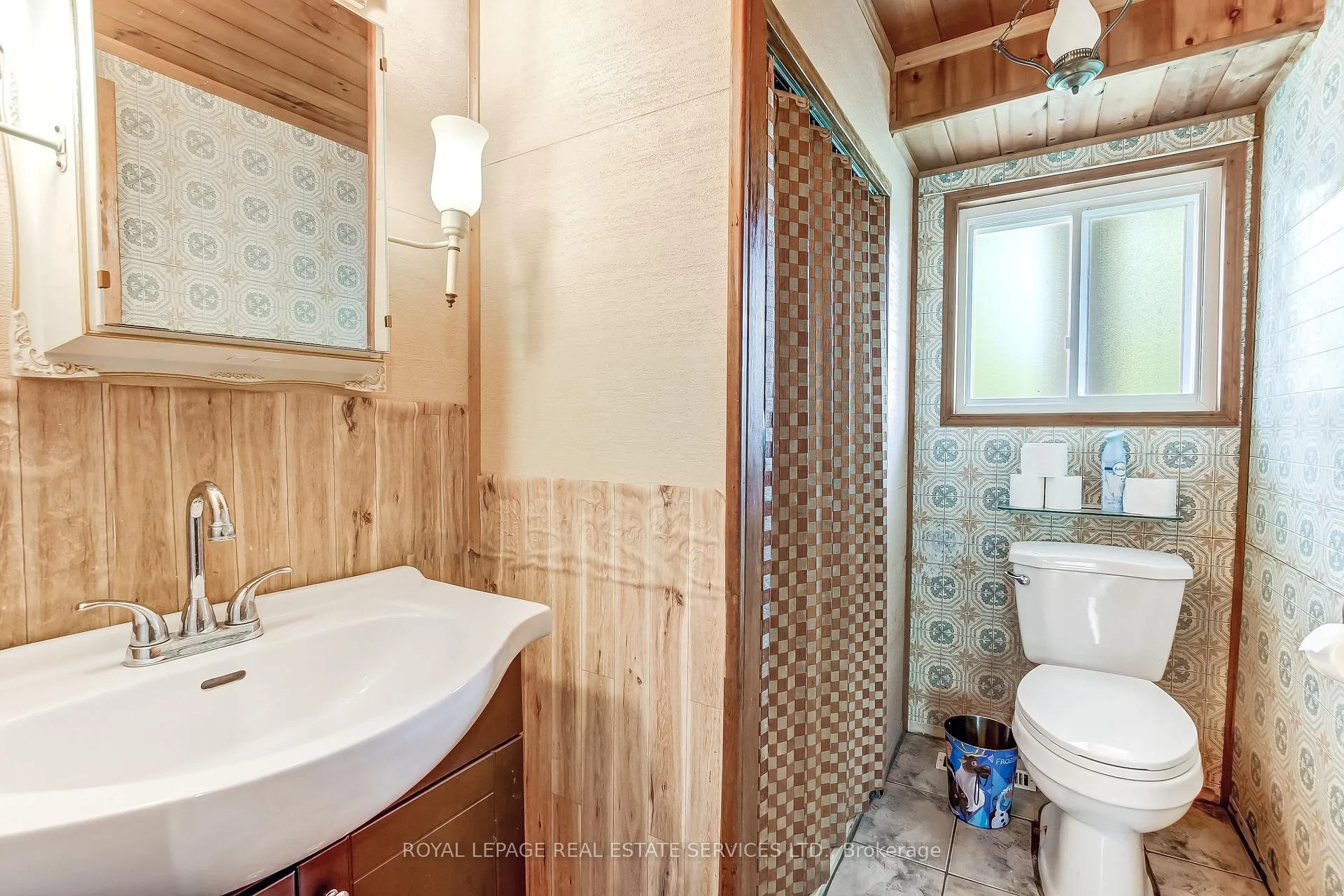 Photo 15 of 20 Bayview Avenue, Norfolk, Booth's Harbour — HOMEH