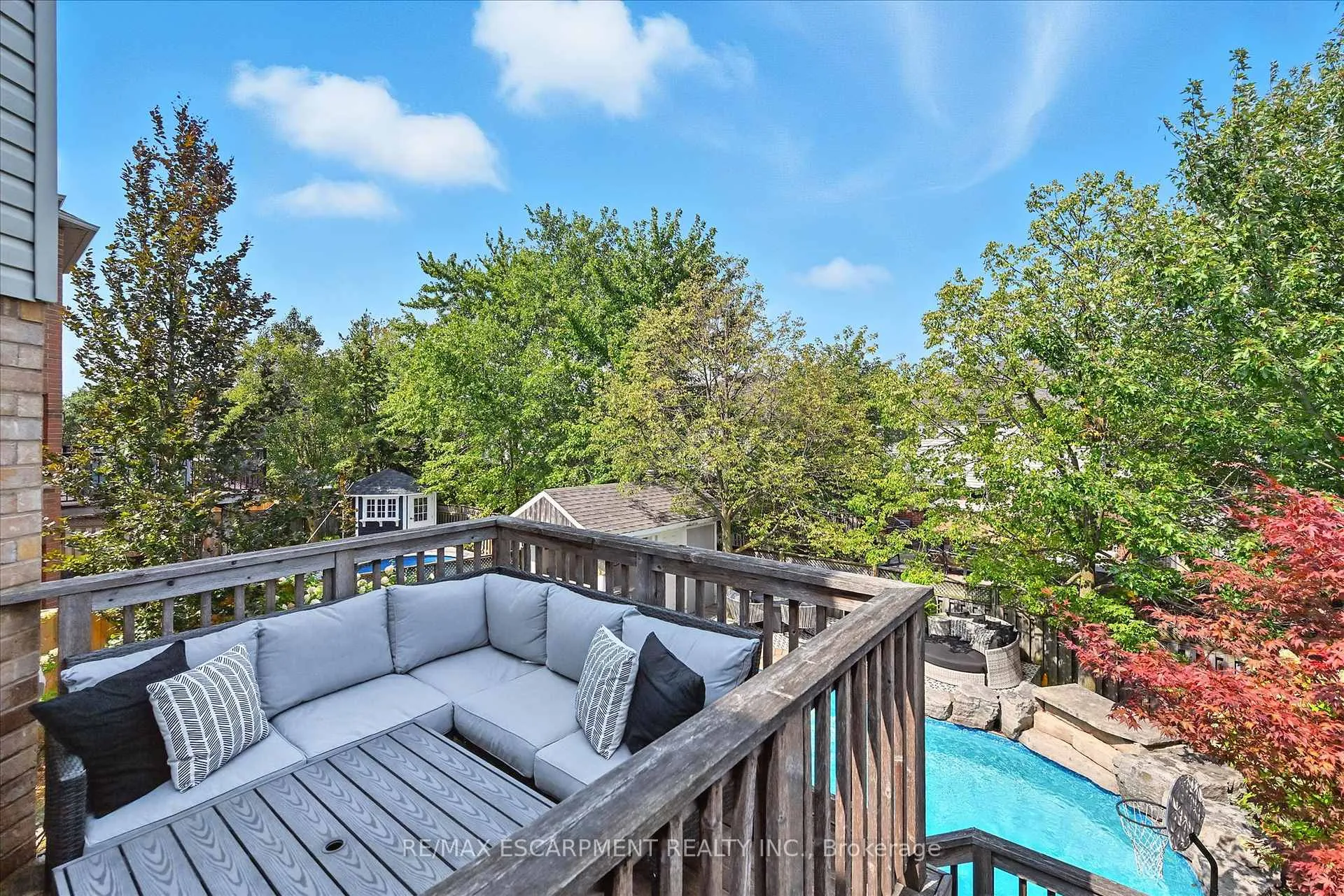 Photo 43 of 17 Fenwick Place, Hamilton, Waterdown — HOMEH