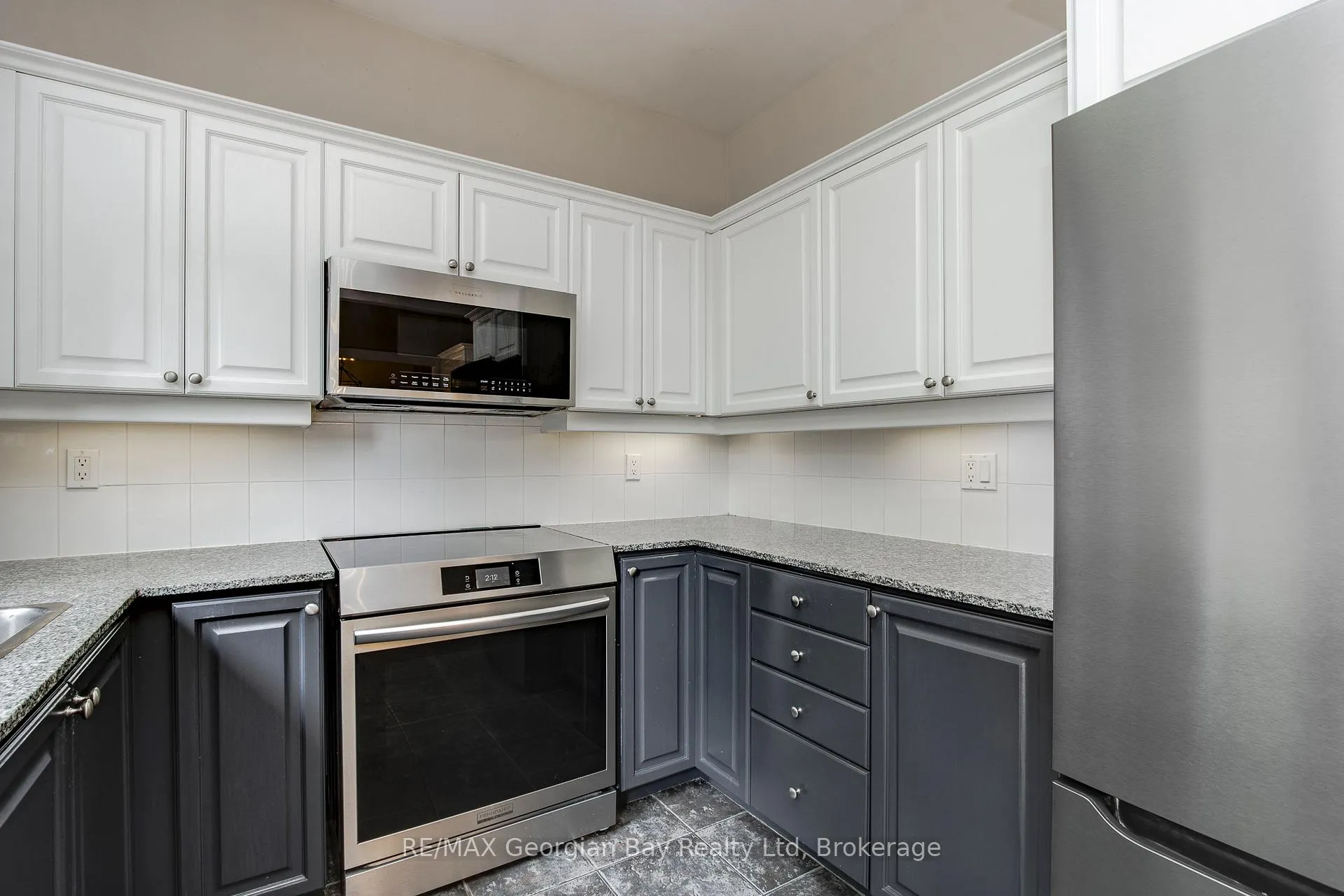 Photo 14 of 502 Aberdeen Boulevard, Midland — HOMEH