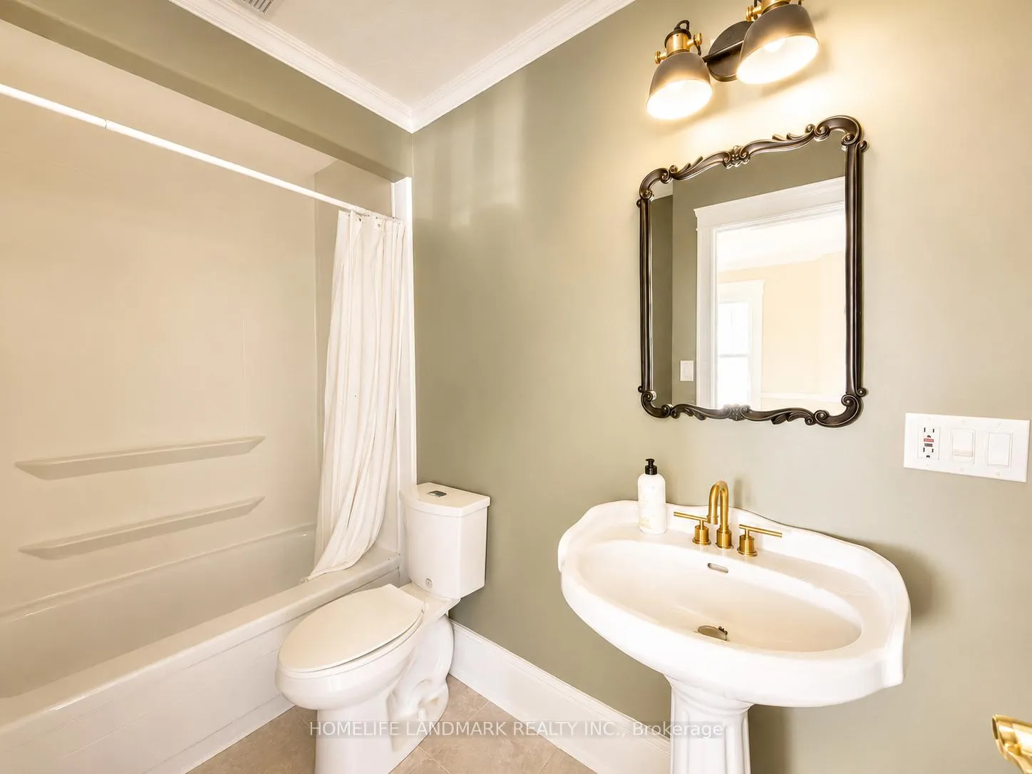 Photo 11 of 111 Penetang Street, Barrie, Codrington — HOMEH