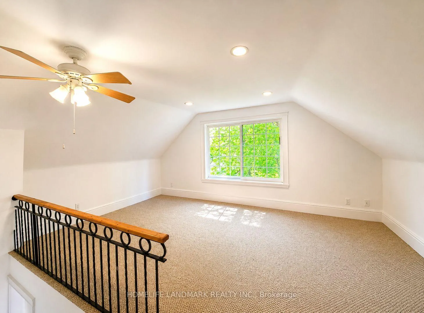 Photo 16 of 111 Penetang Street, Barrie, Codrington — HOMEH