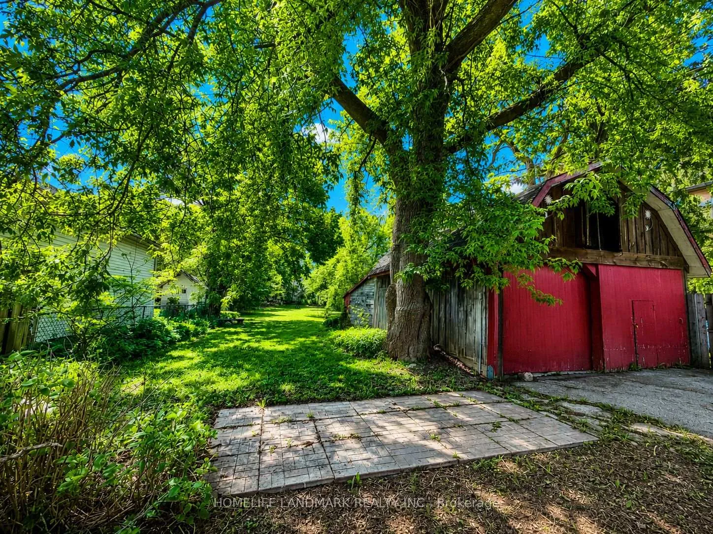 Photo 21 of 111 Penetang Street, Barrie, Codrington — HOMEH